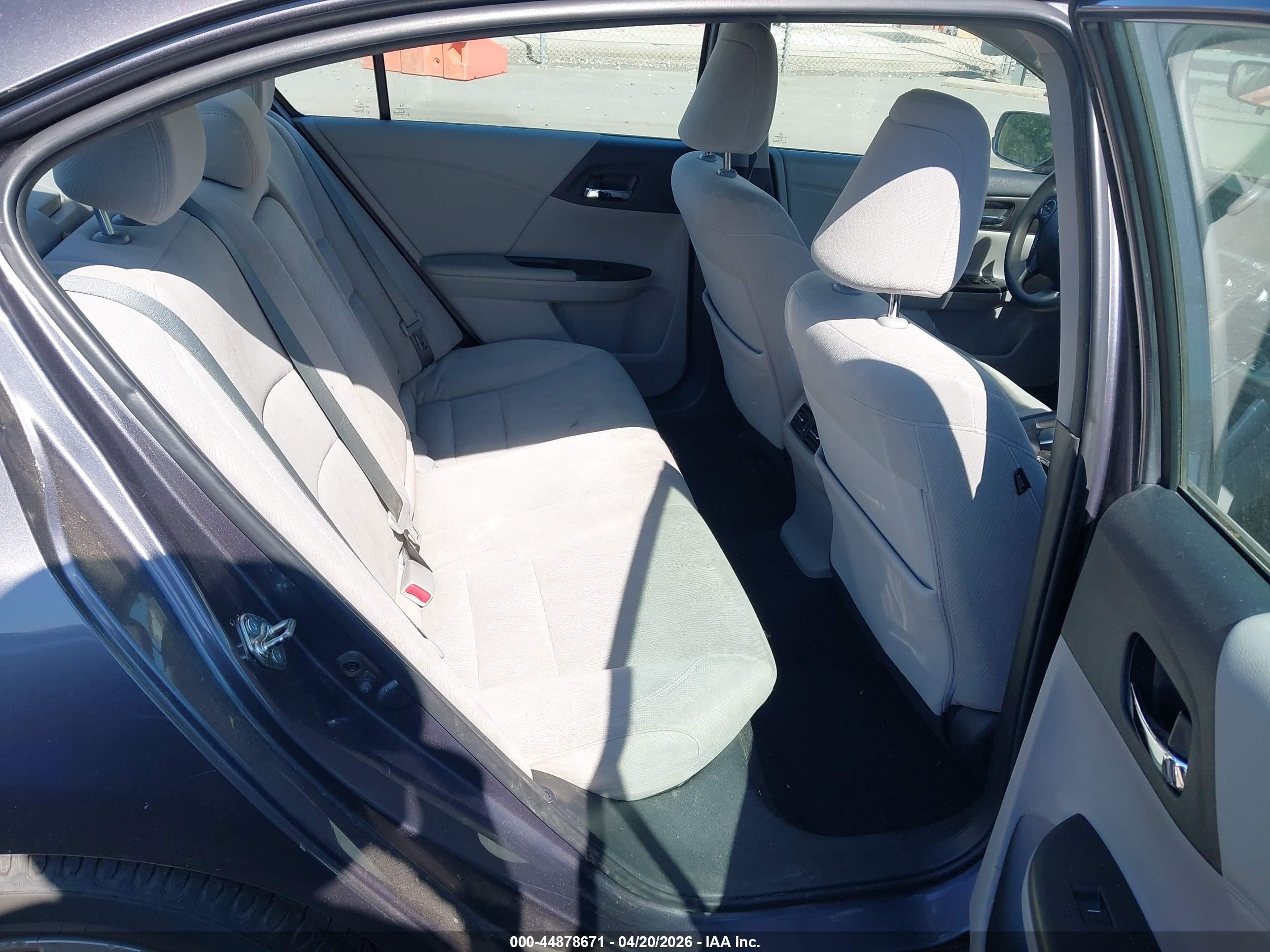 HONDA ACCORD image 8