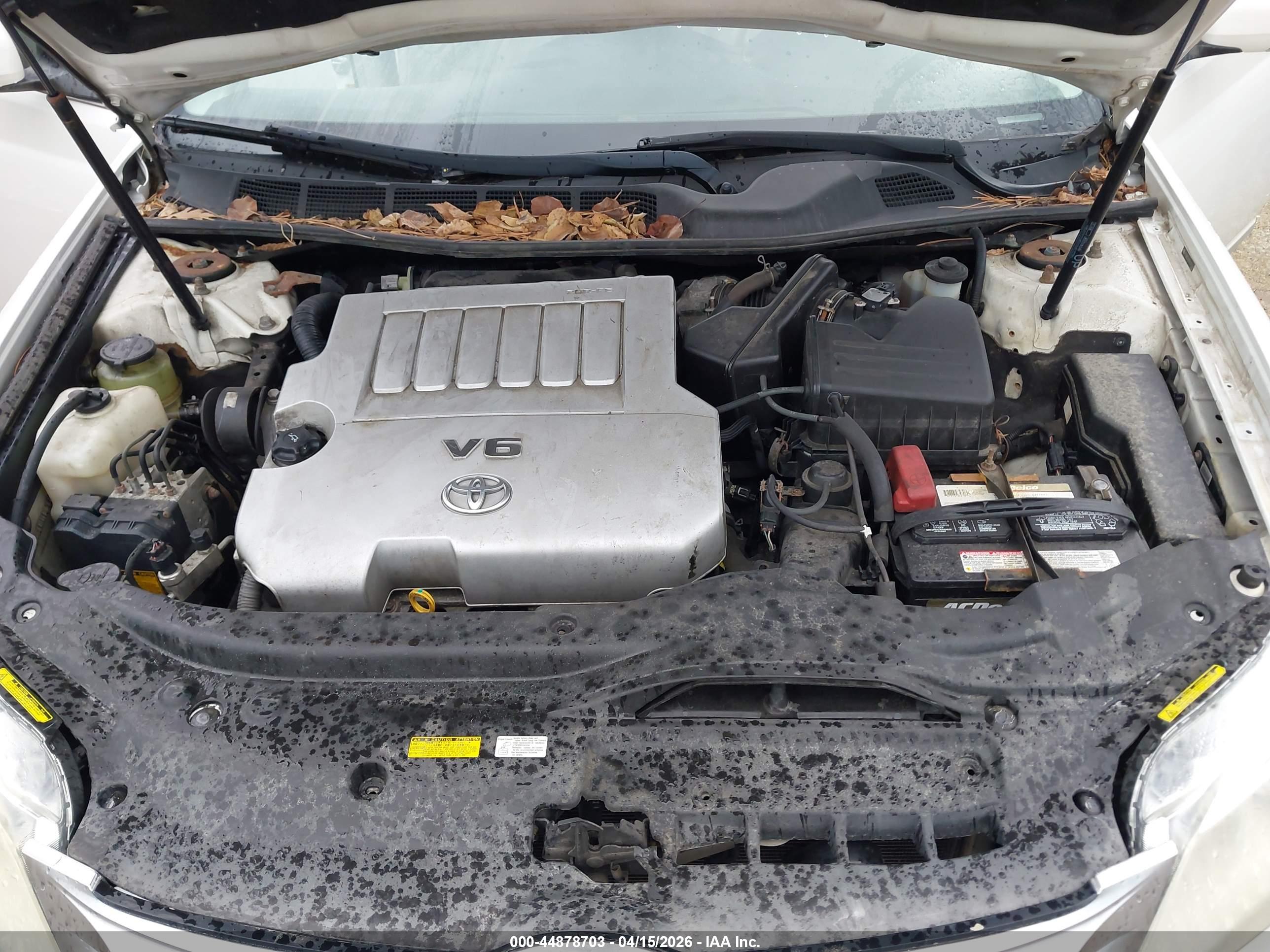 TOYOTA AVALON image 10