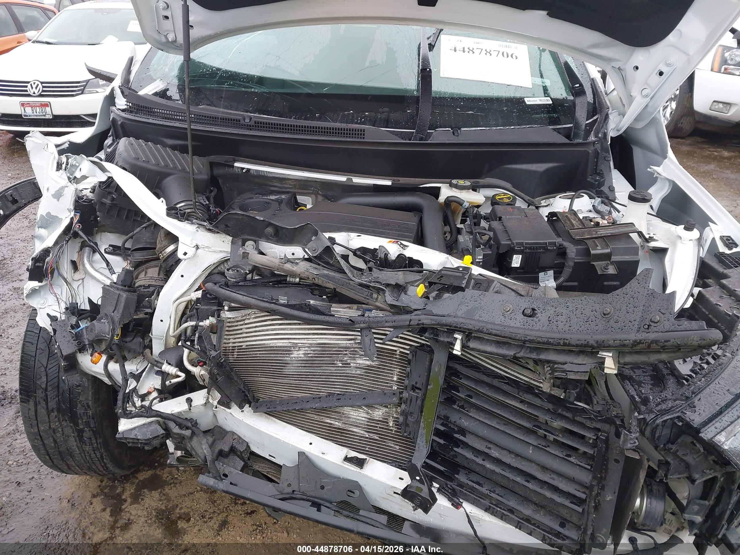 GMC TERRAIN image 10