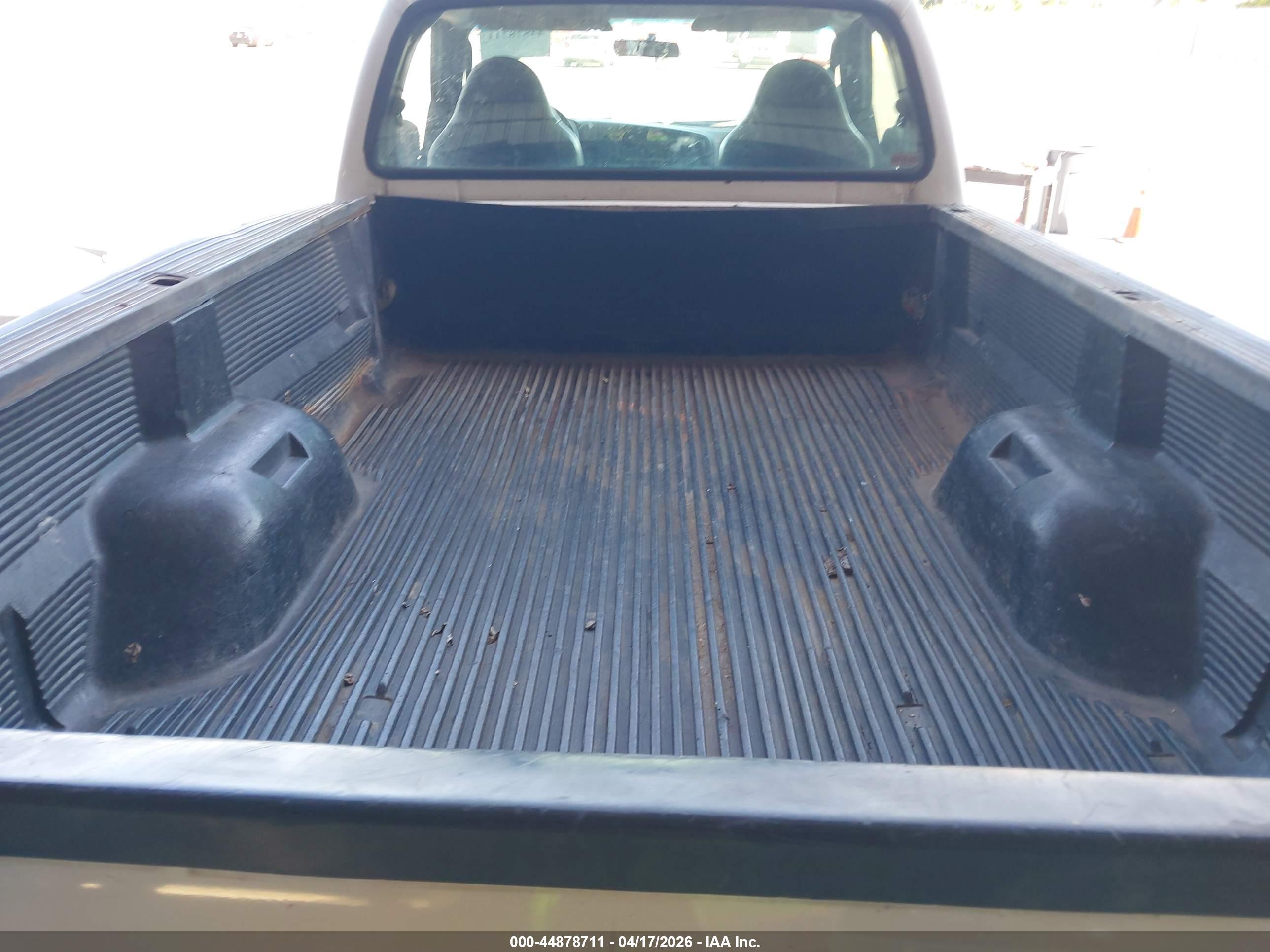 FORD F-250 image 8