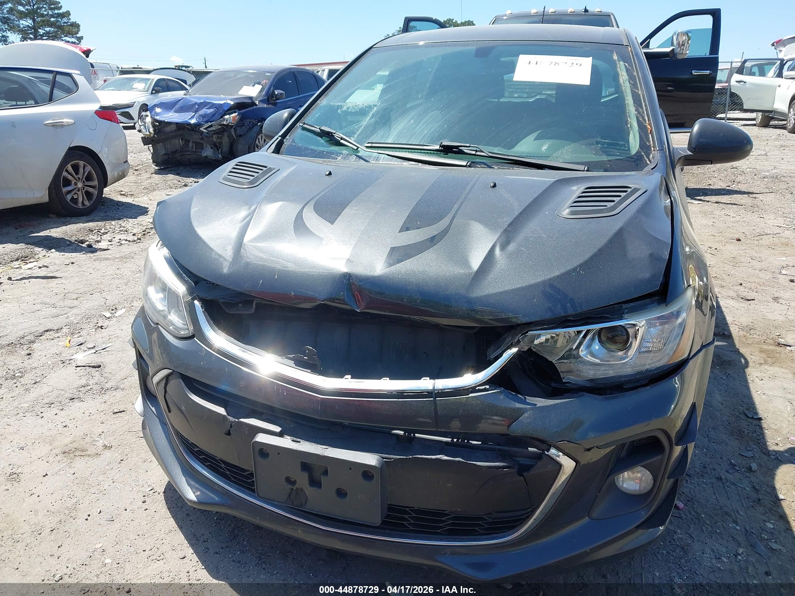 CHEVROLET SONIC image 6