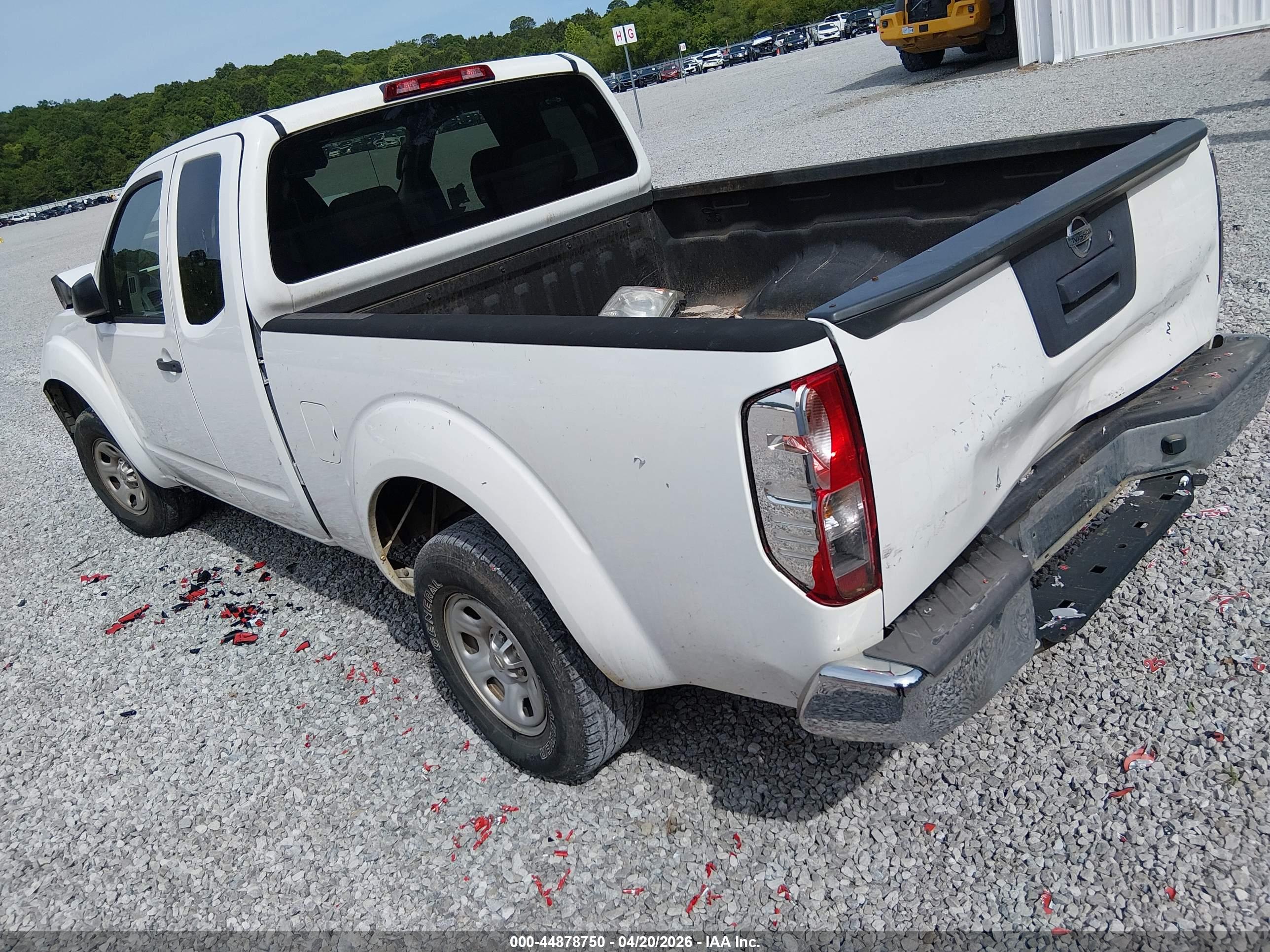 NISSAN FRONTIER image 3
