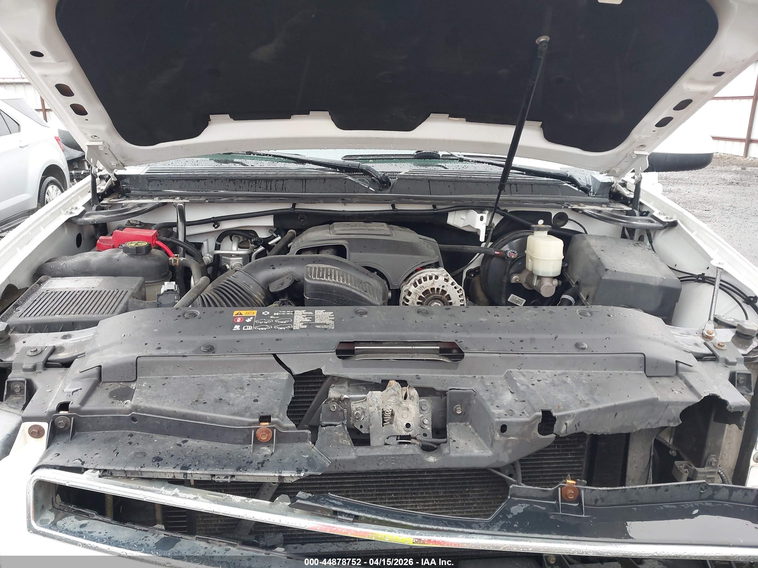 CHEVROLET TAHOE image 10