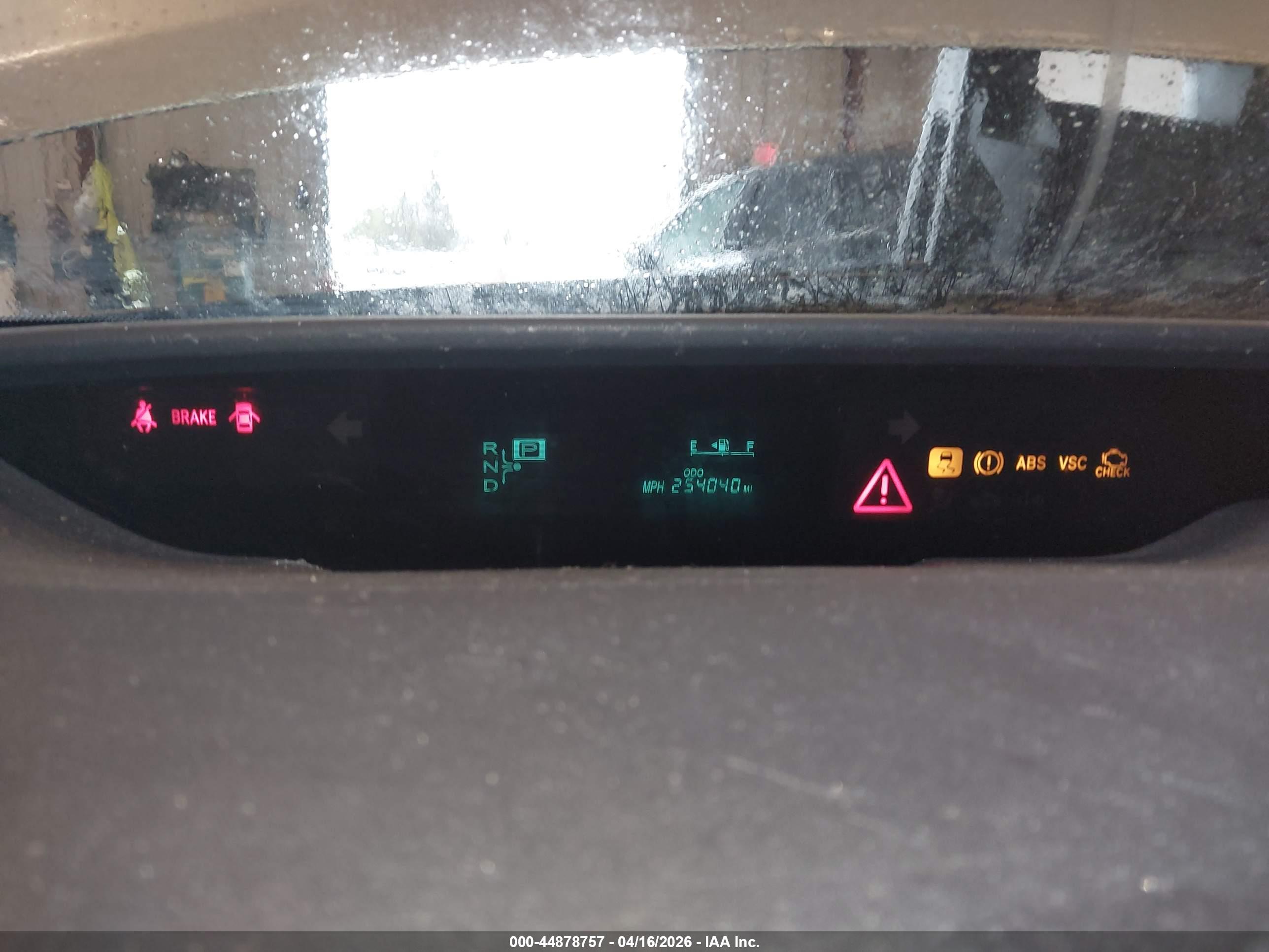 TOYOTA PRIUS image 7