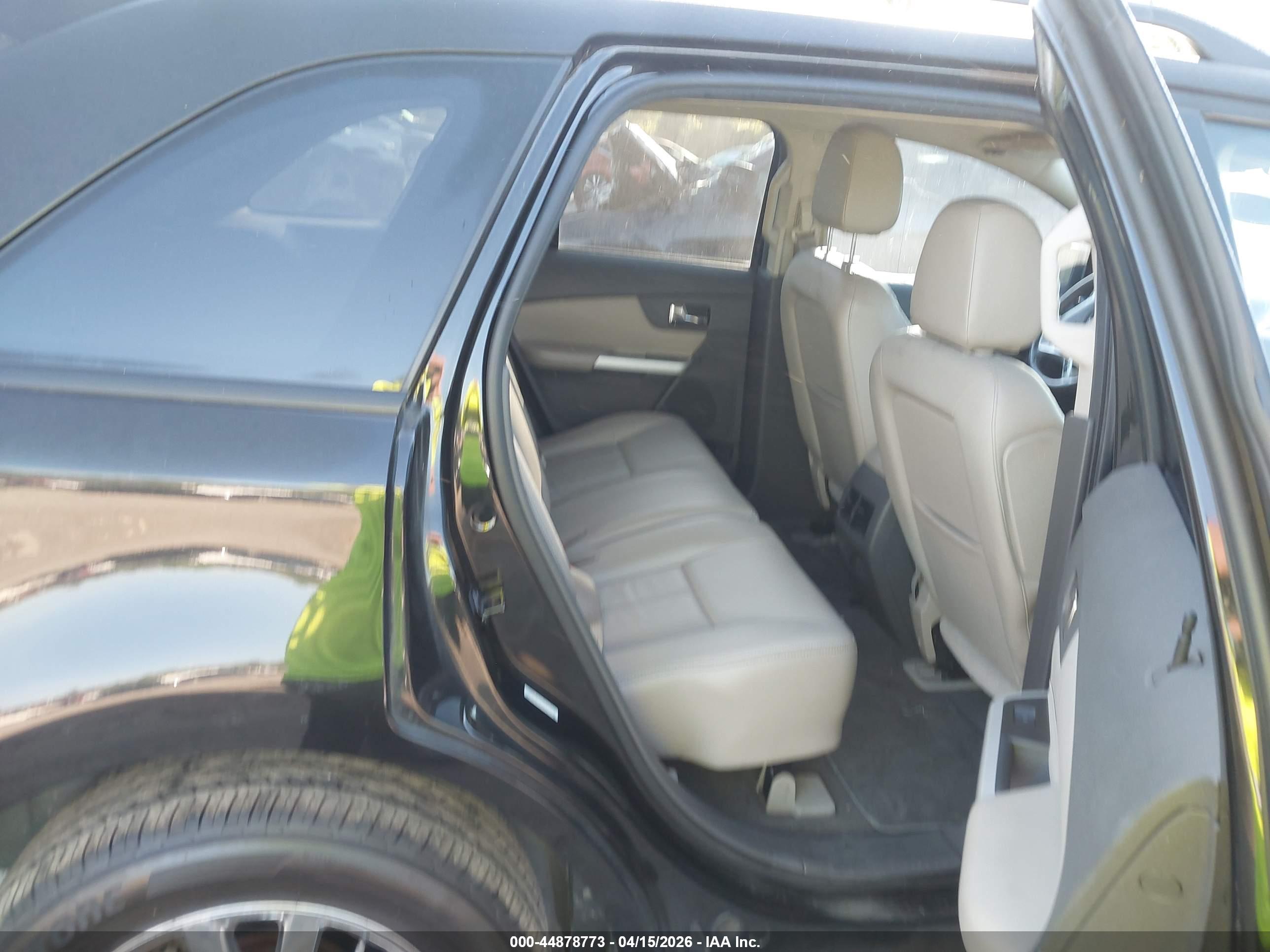 FORD EDGE image 8