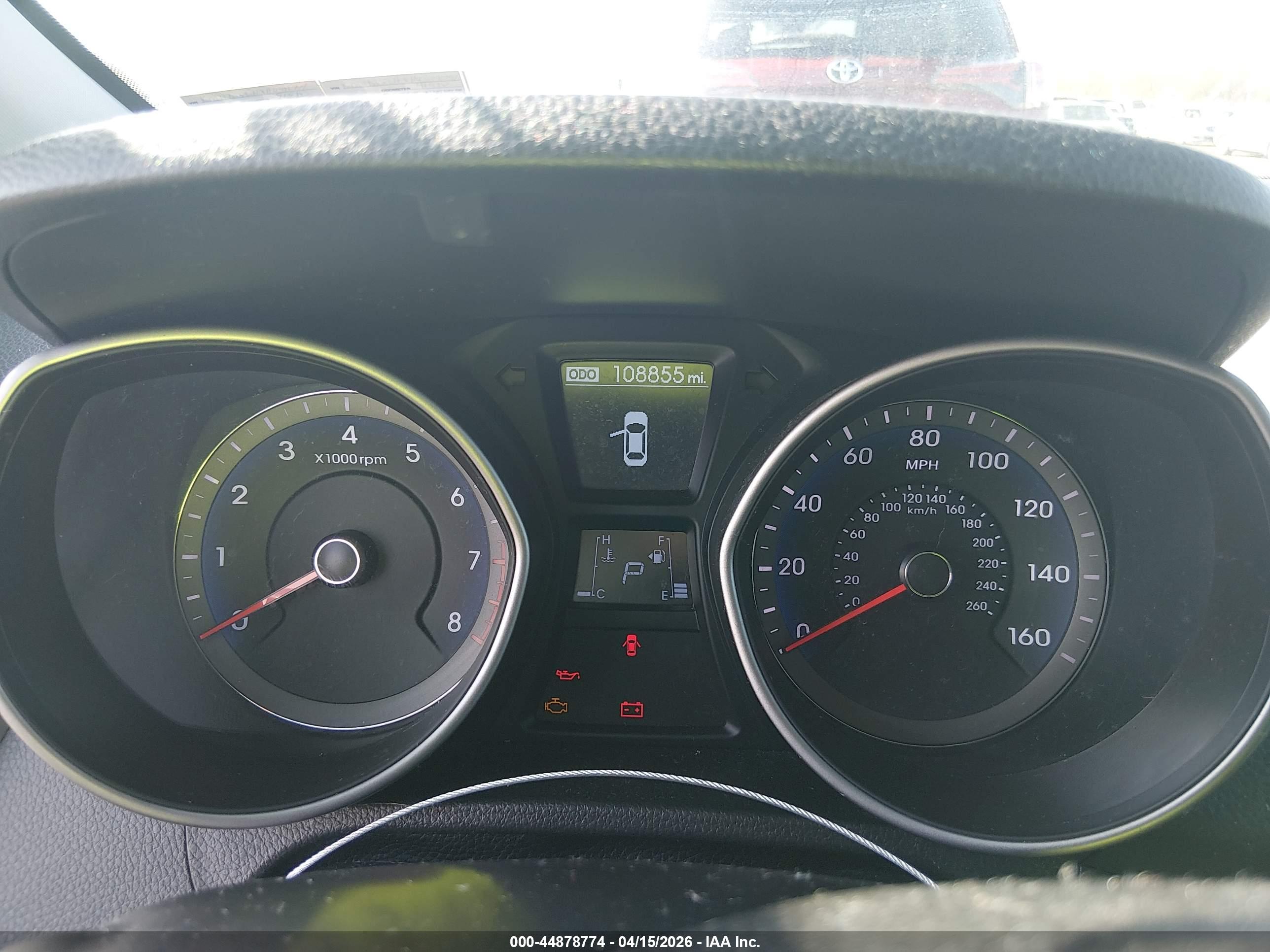 HYUNDAI ELANTRA image 7