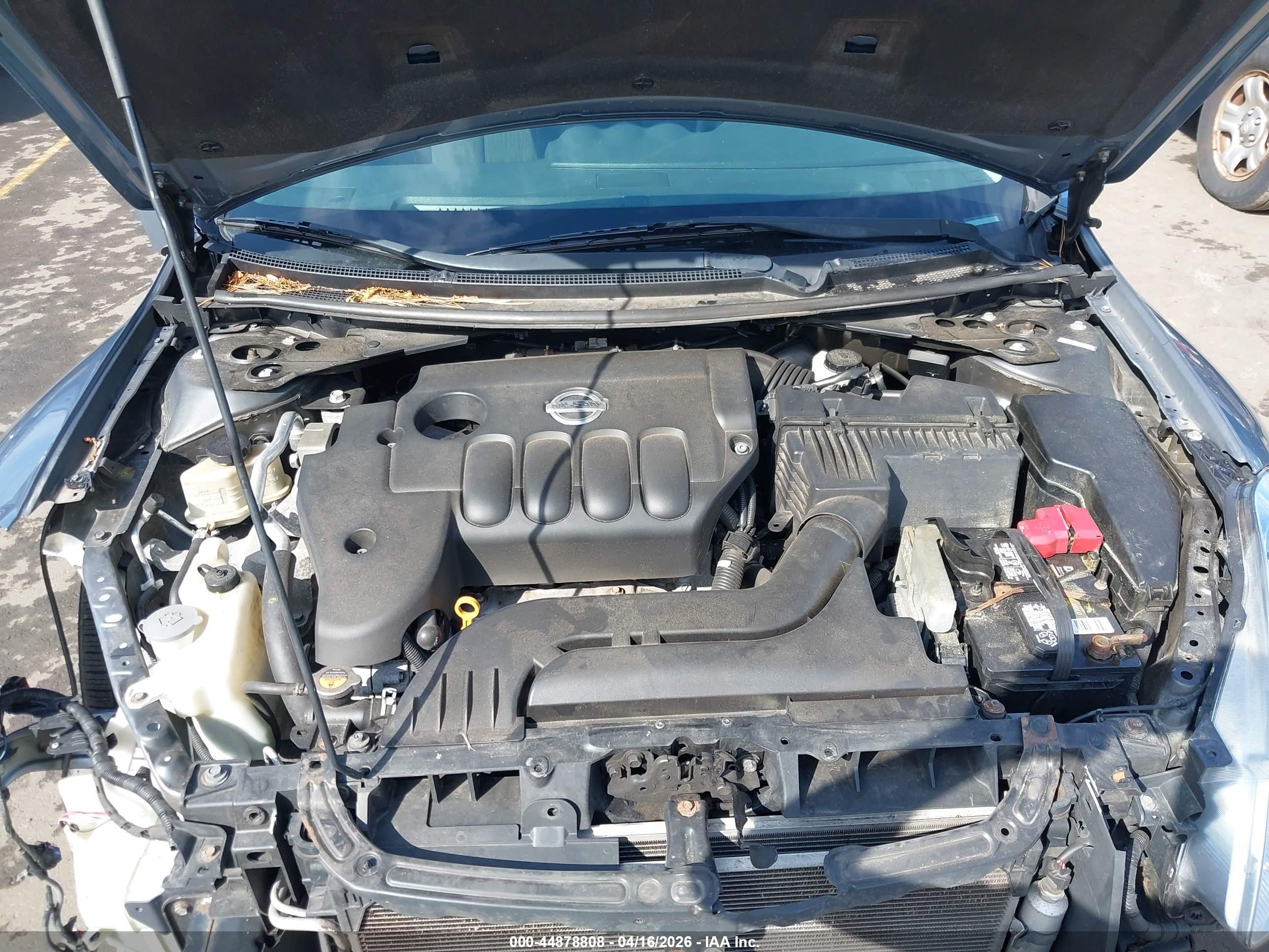 NISSAN ALTIMA image 10
