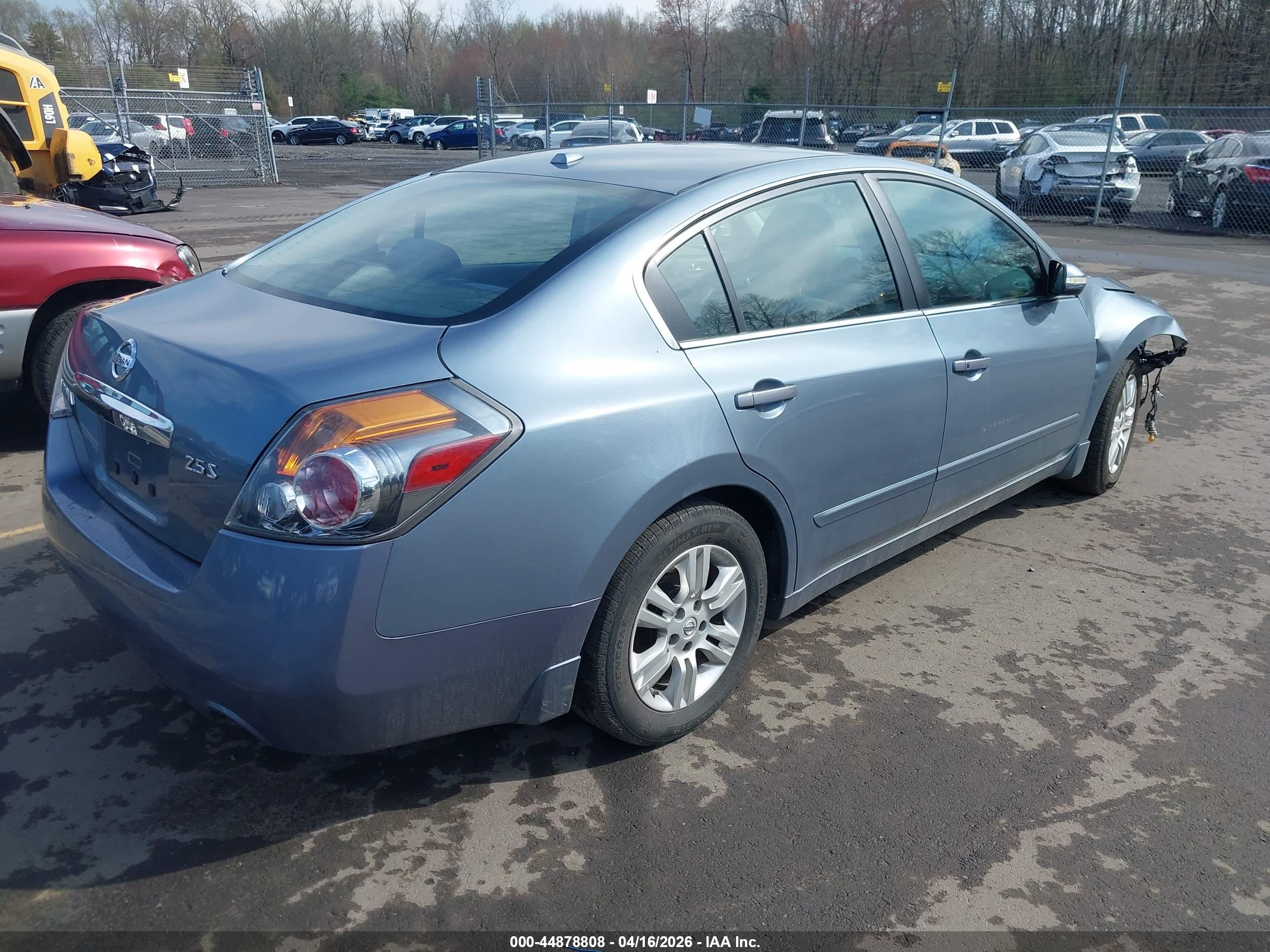 NISSAN ALTIMA image 4