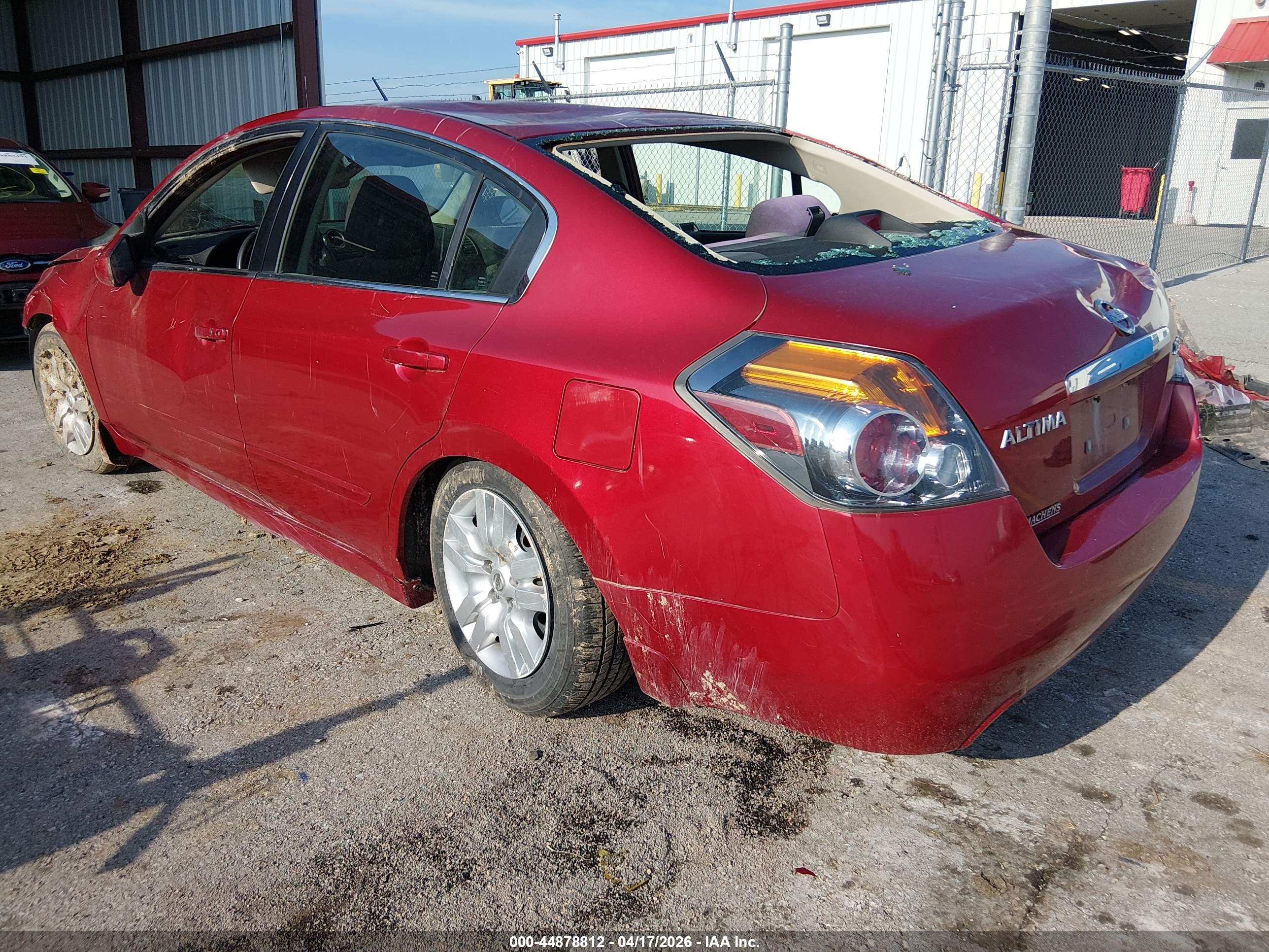 NISSAN ALTIMA image 3