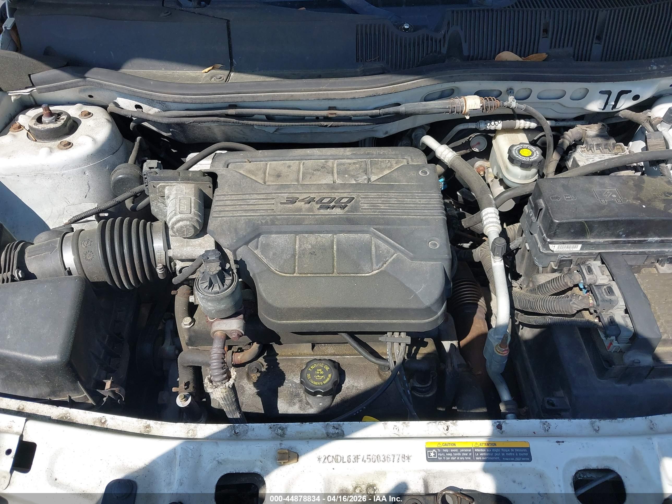 CHEVROLET EQUINOX image 10