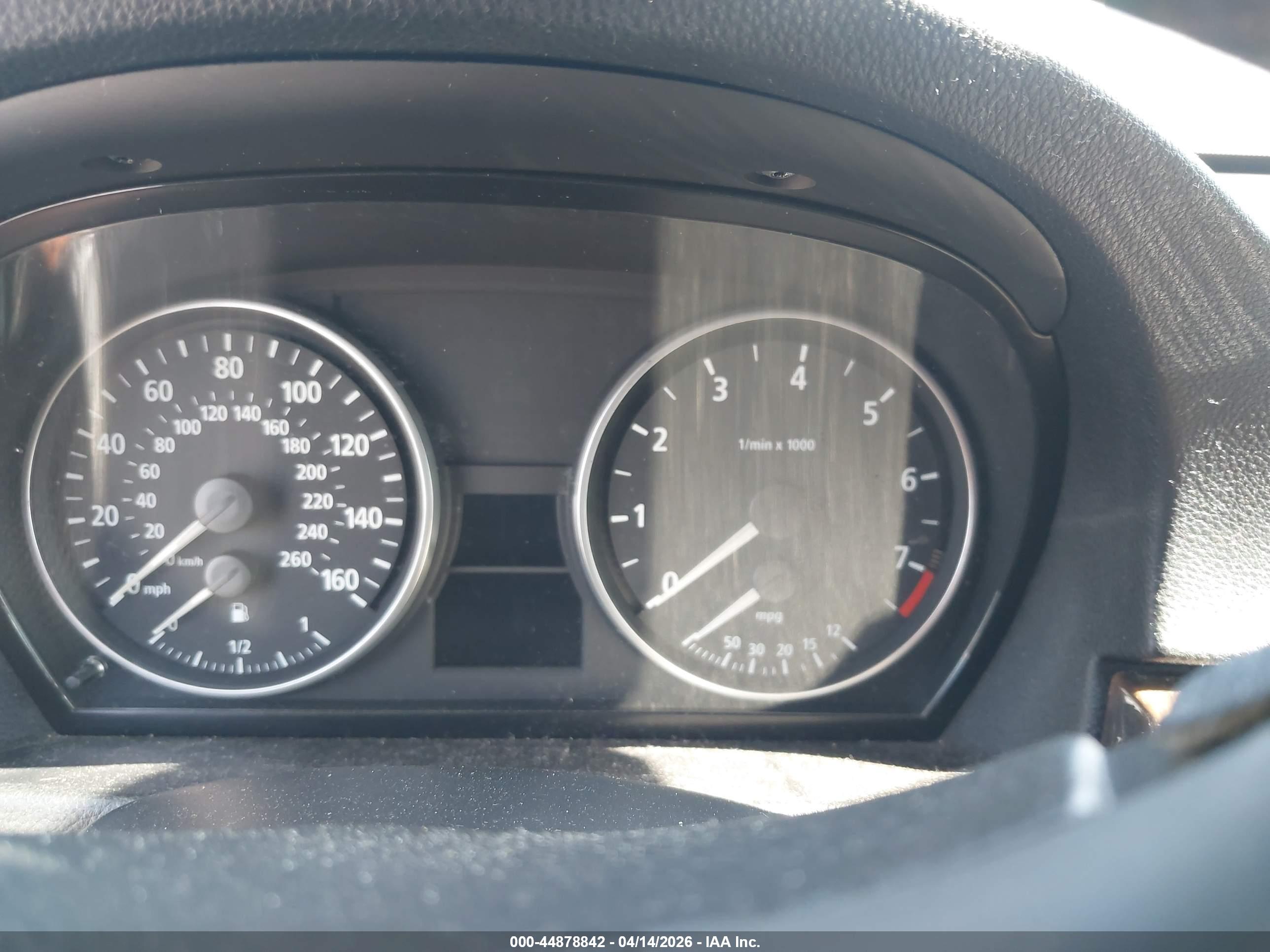 BMW 328I image 7