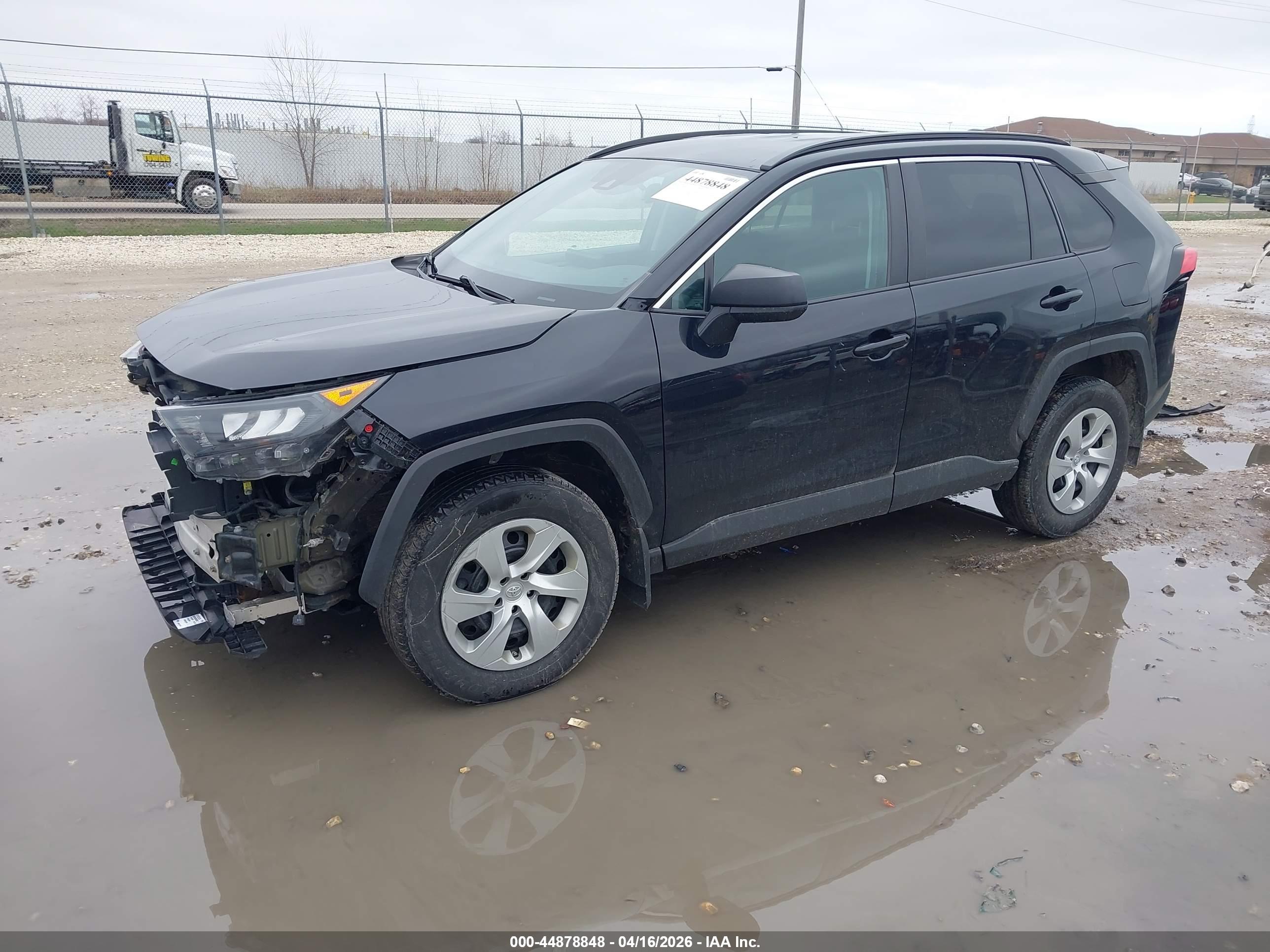 TOYOTA RAV4 image 2