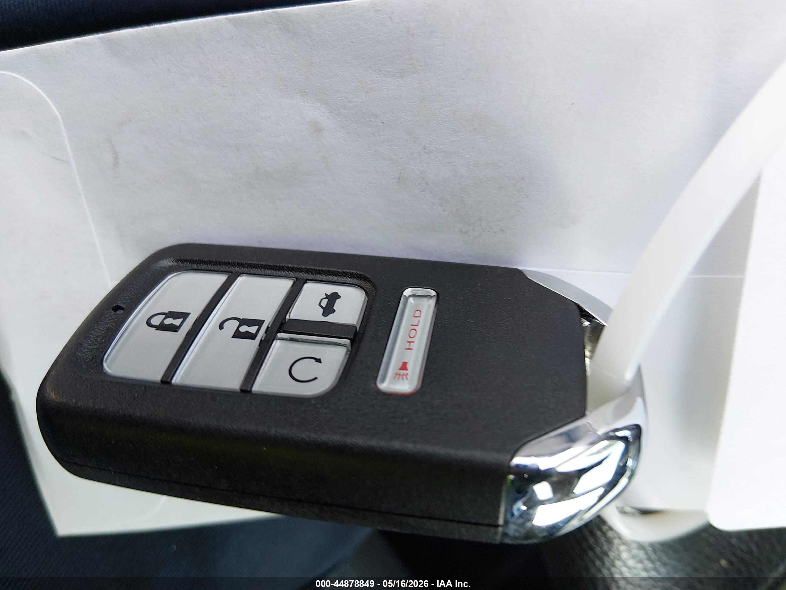 HONDA CR-V image 11