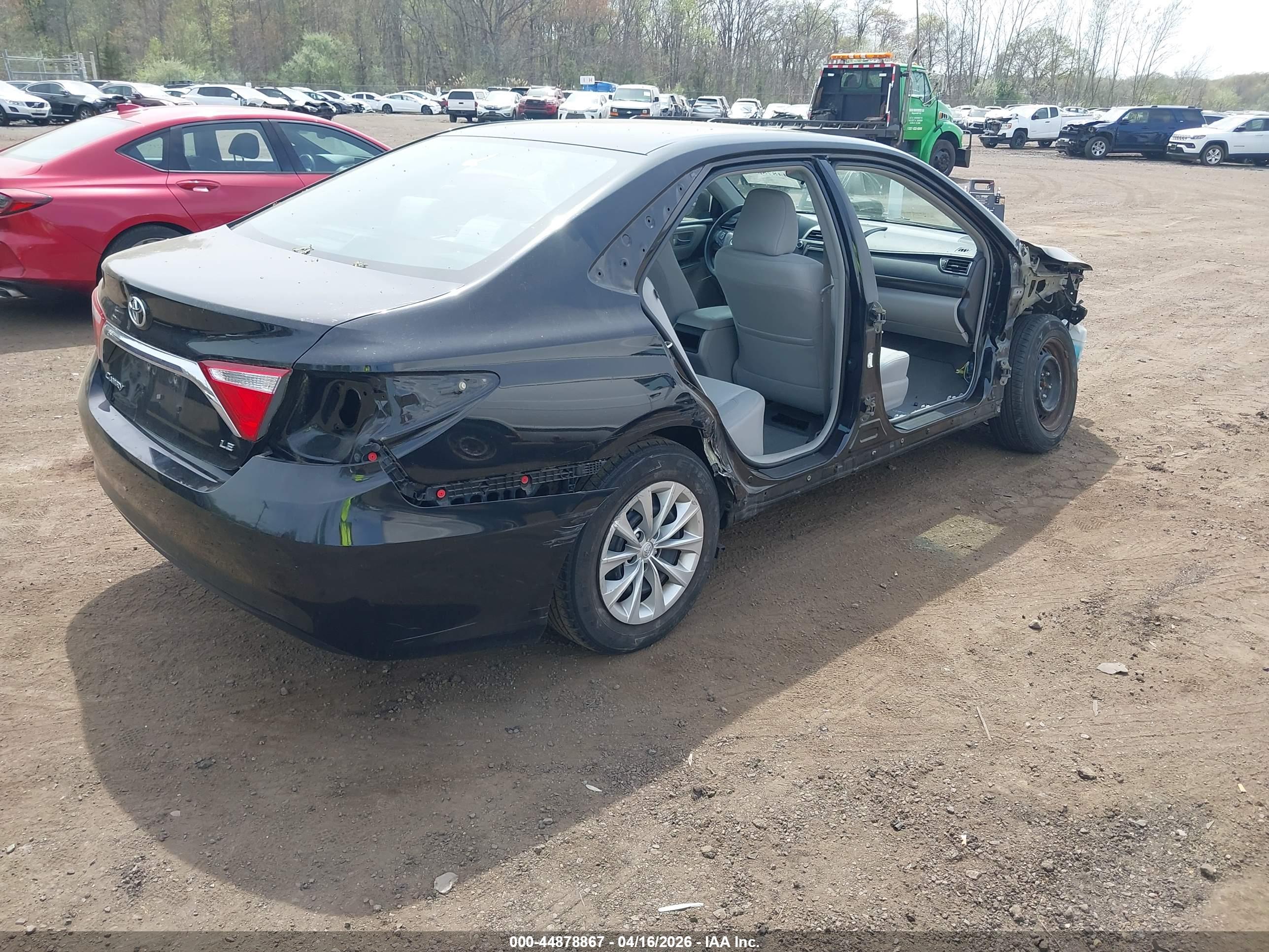 TOYOTA CAMRY image 4