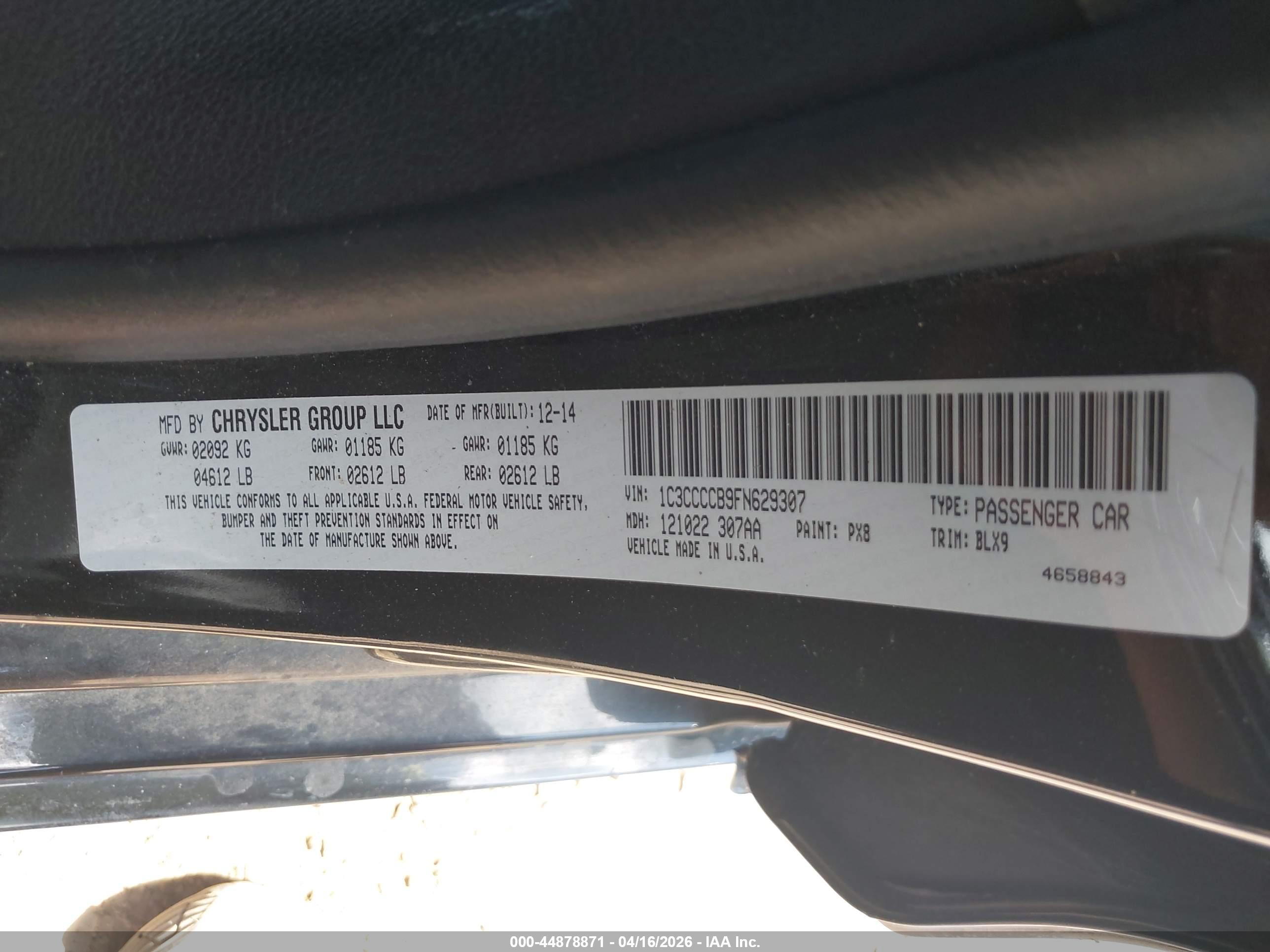 CHRYSLER 200 image 9