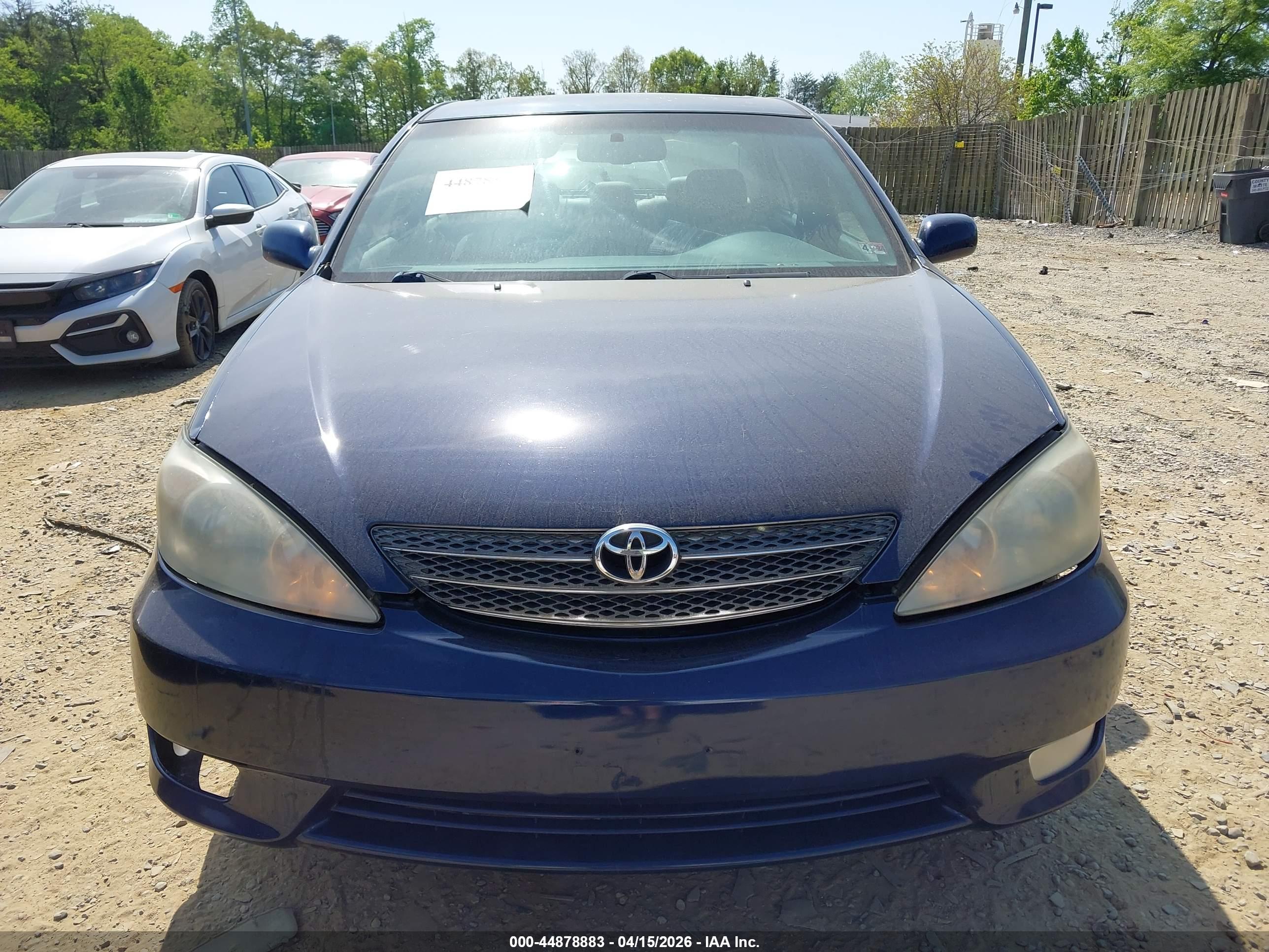 TOYOTA CAMRY image 6