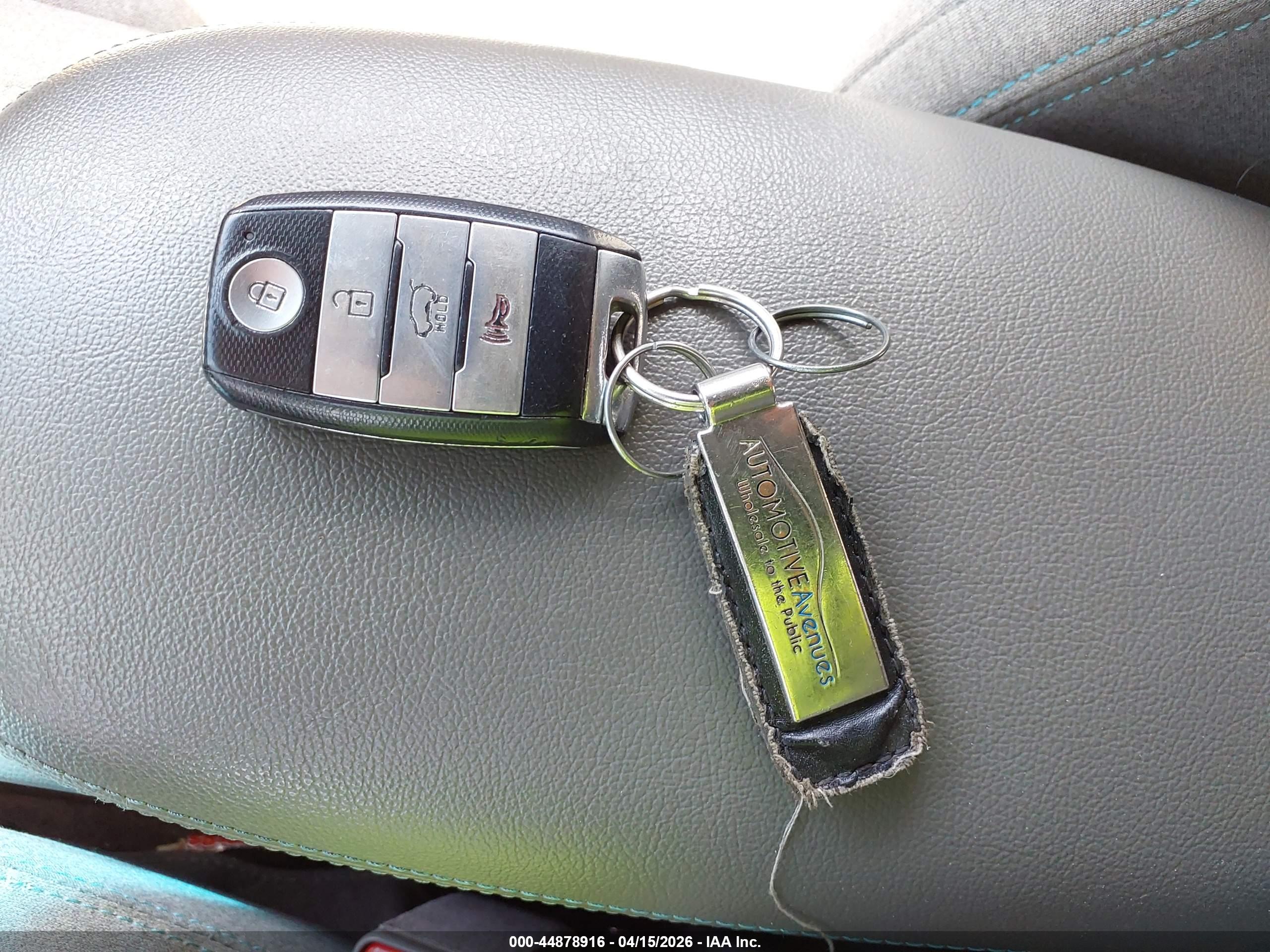 KIA SOUL image 11