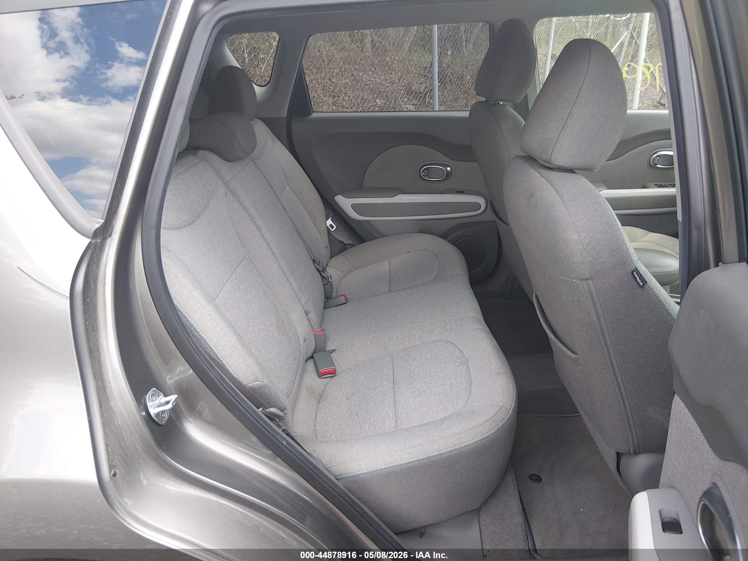 KIA SOUL image 8