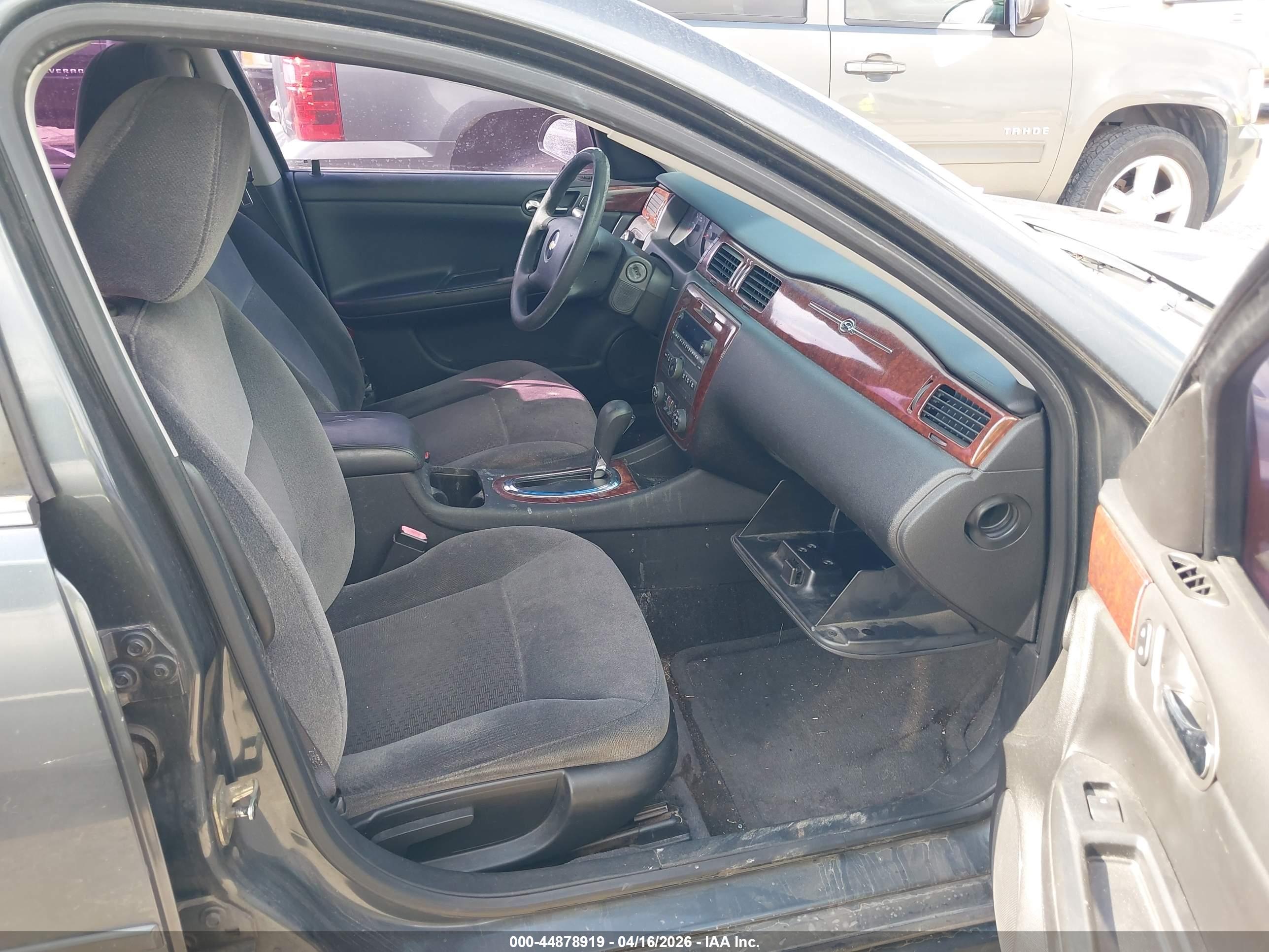 CHEVROLET IMPALA image 5