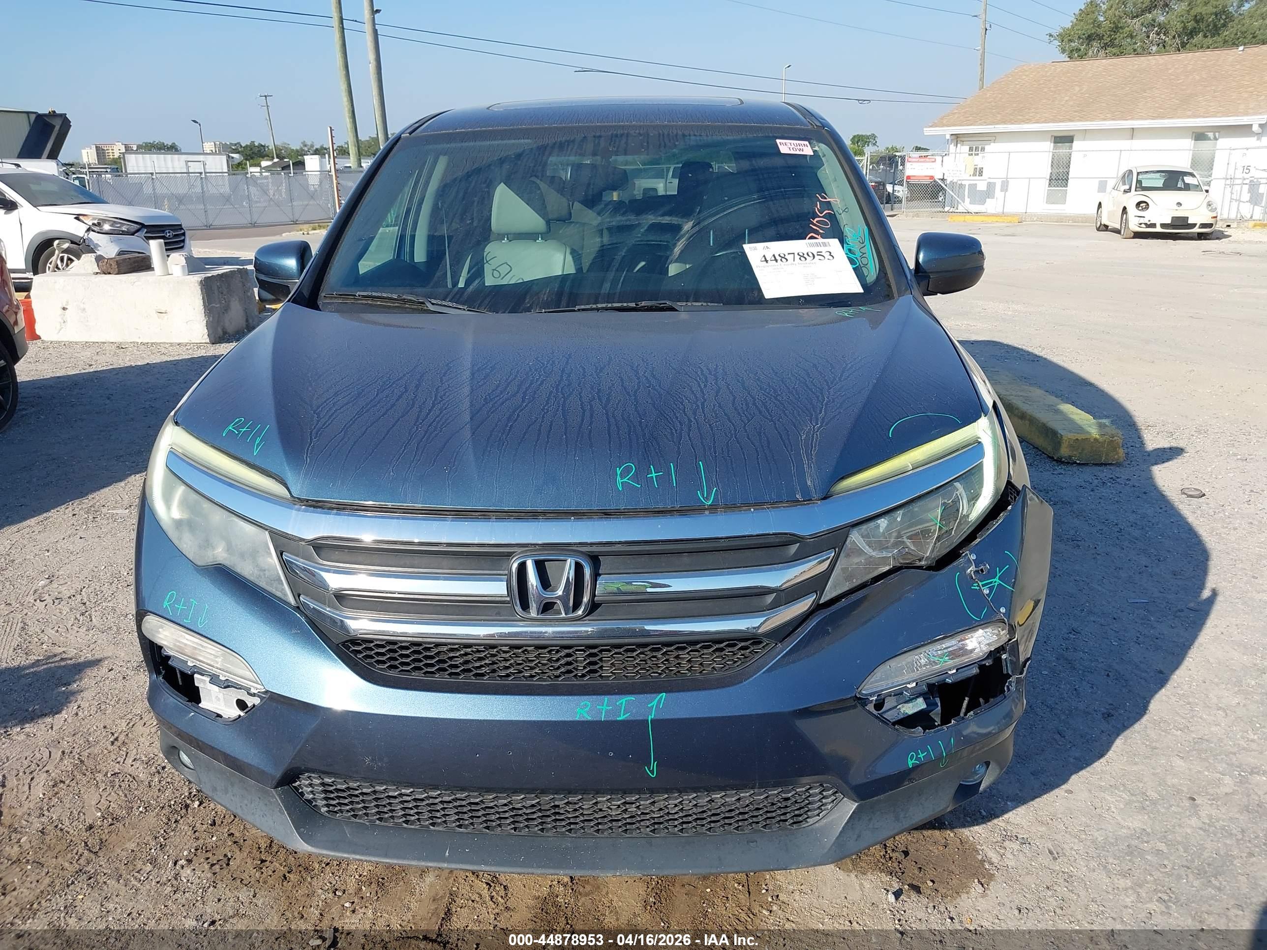 HONDA PILOT image 6
