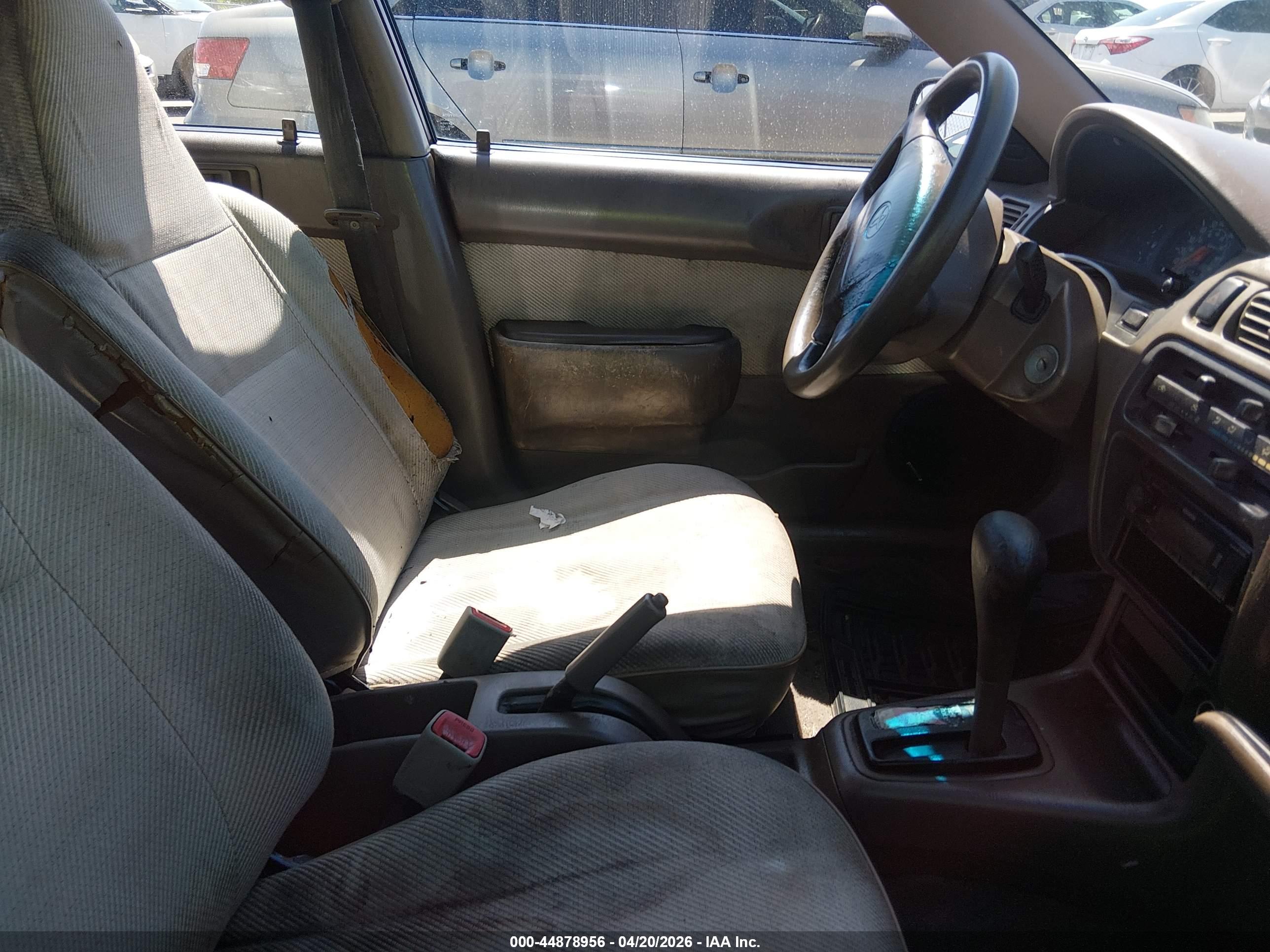 TOYOTA TERCEL image 5