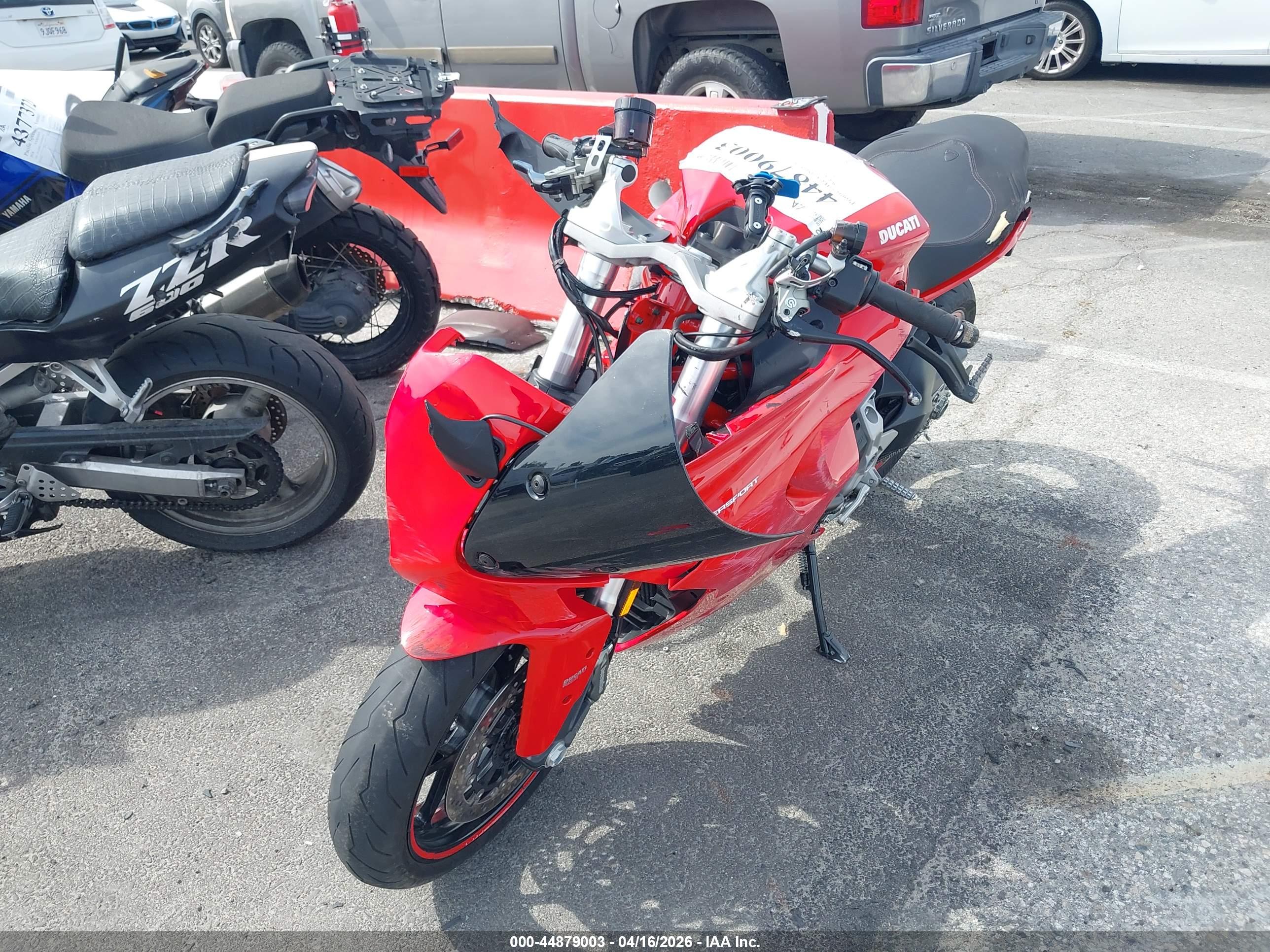 DUCATI SUPERSPORT image 2