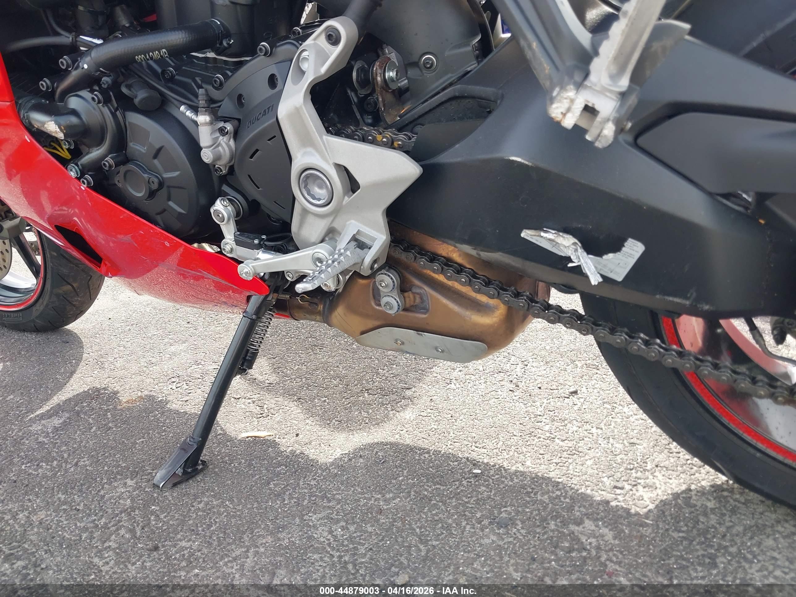 DUCATI SUPERSPORT image 9
