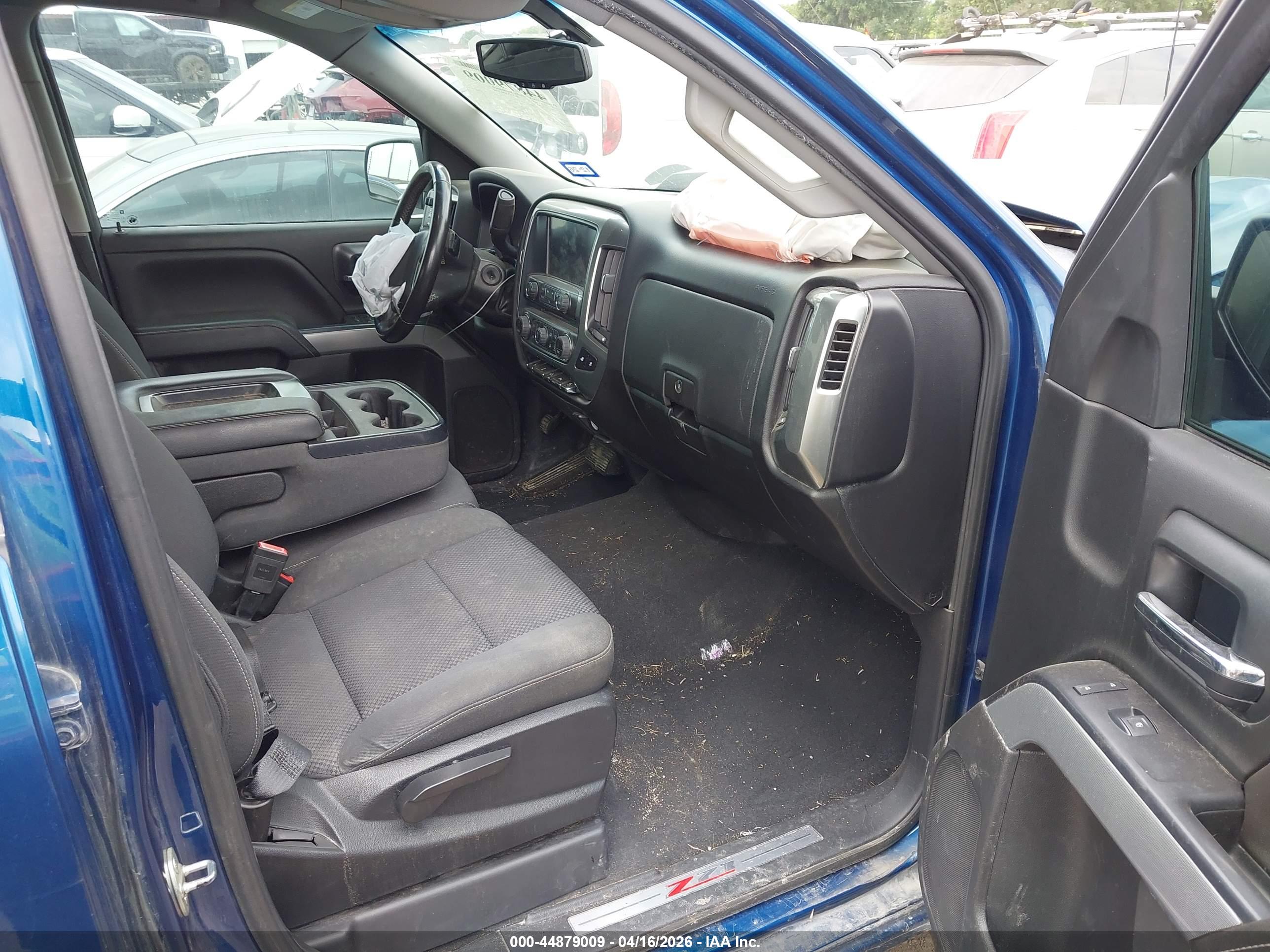 CHEVROLET SILVERADO image 5