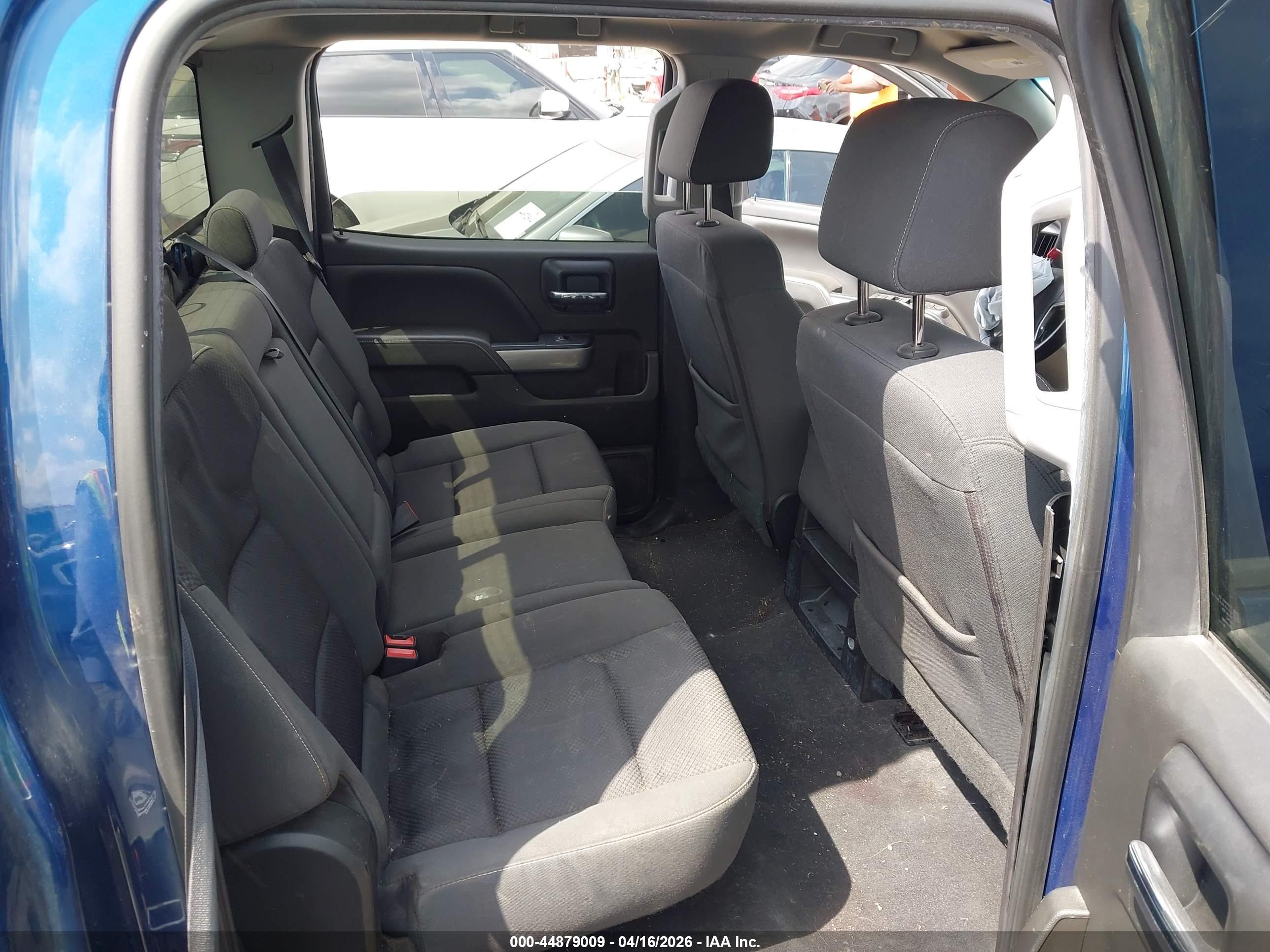 CHEVROLET SILVERADO image 8
