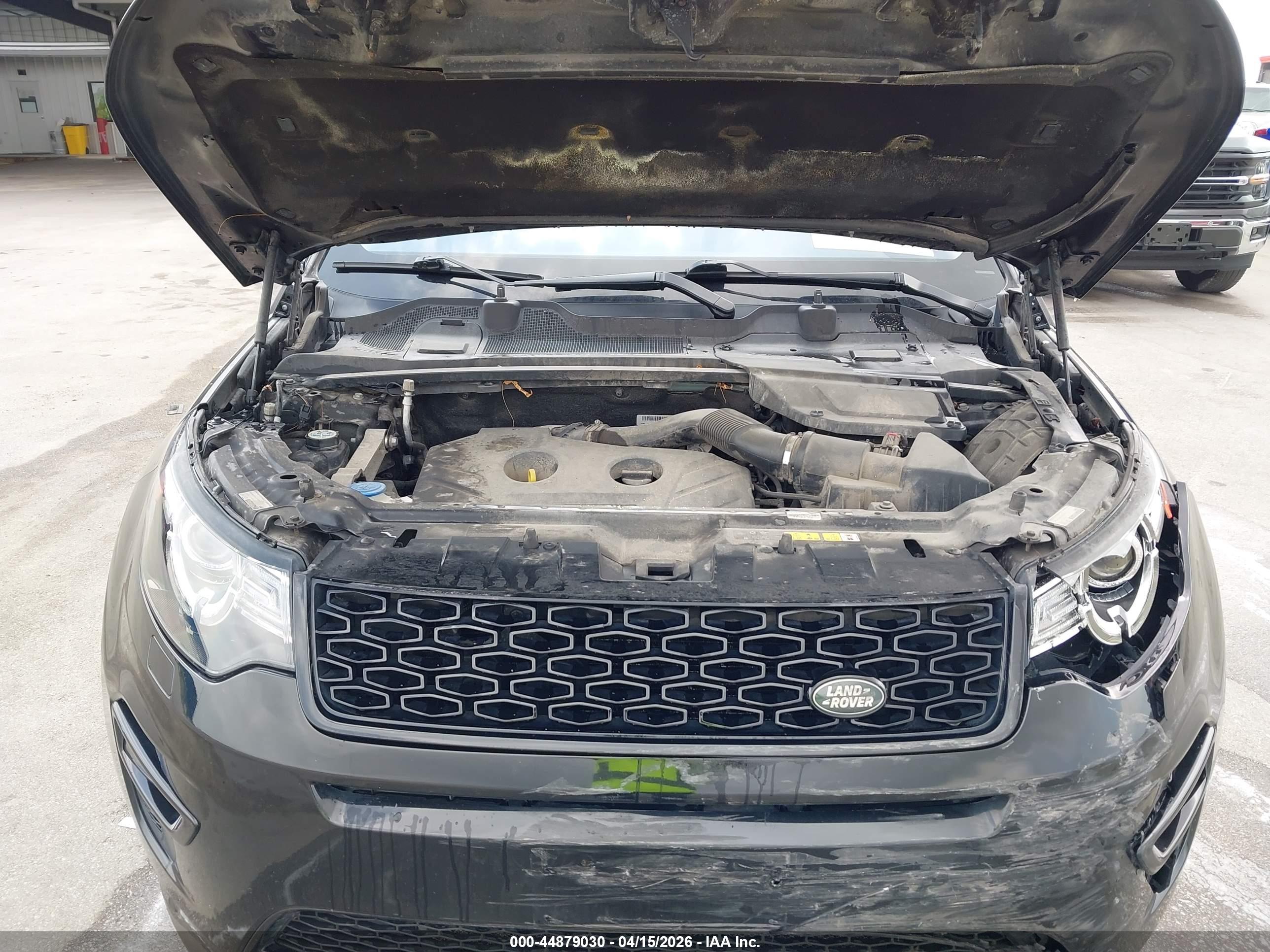 LAND ROVER image 10