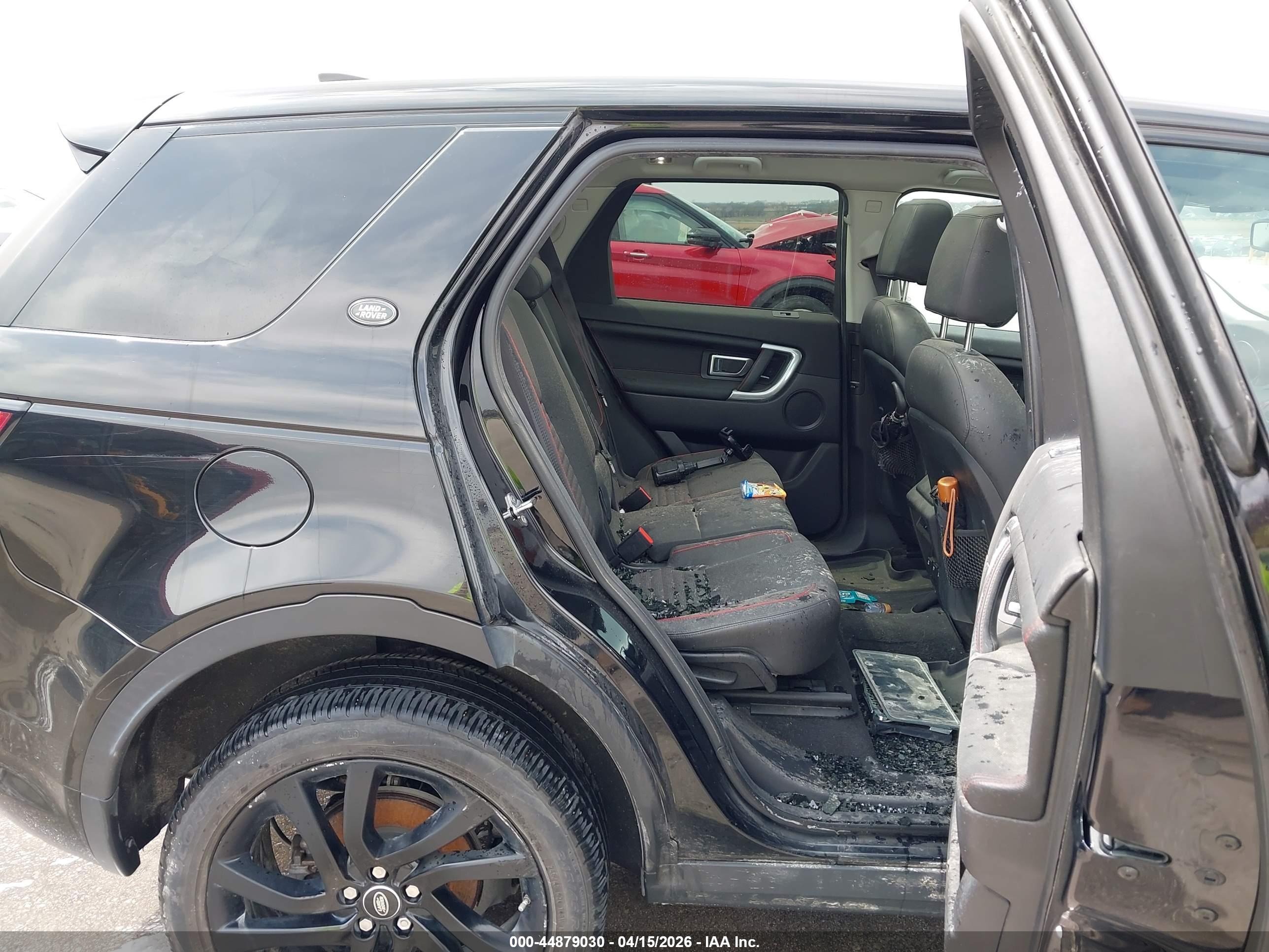 LAND ROVER image 8