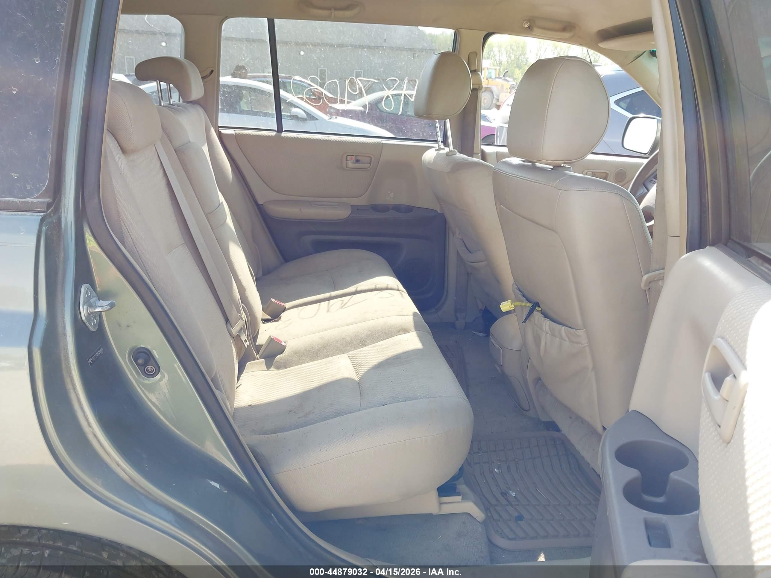 TOYOTA HIGHLANDER image 8