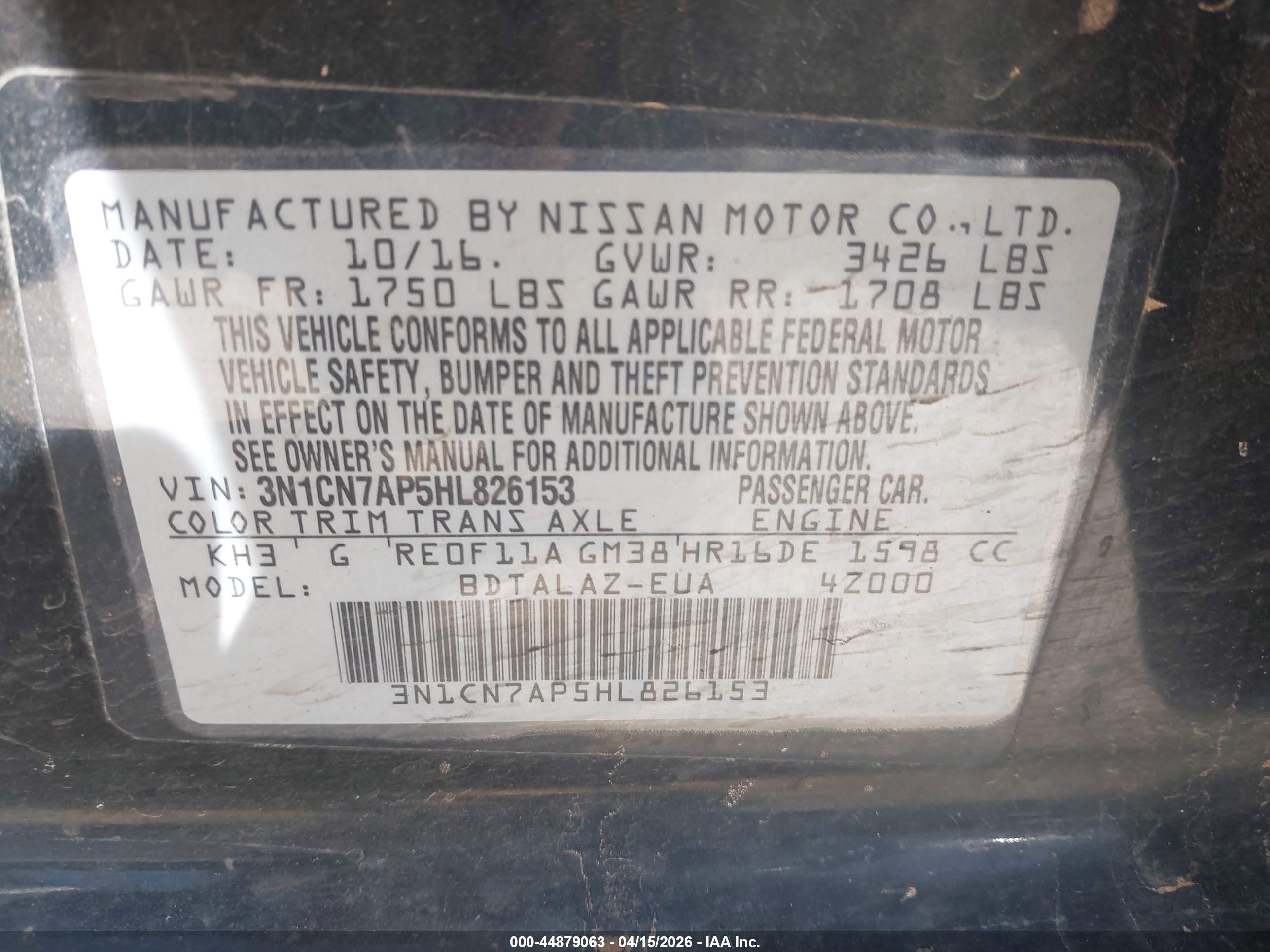 NISSAN VERSA image 9