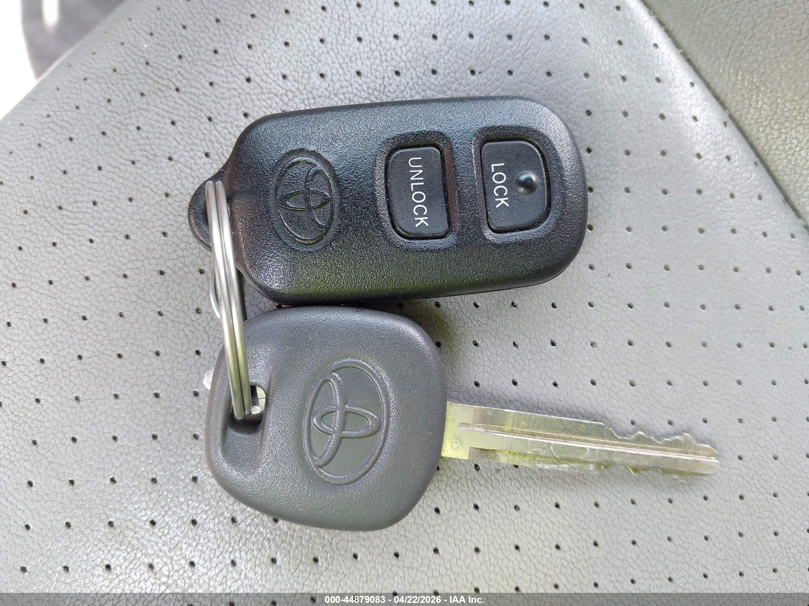 TOYOTA HIGHLANDER image 11