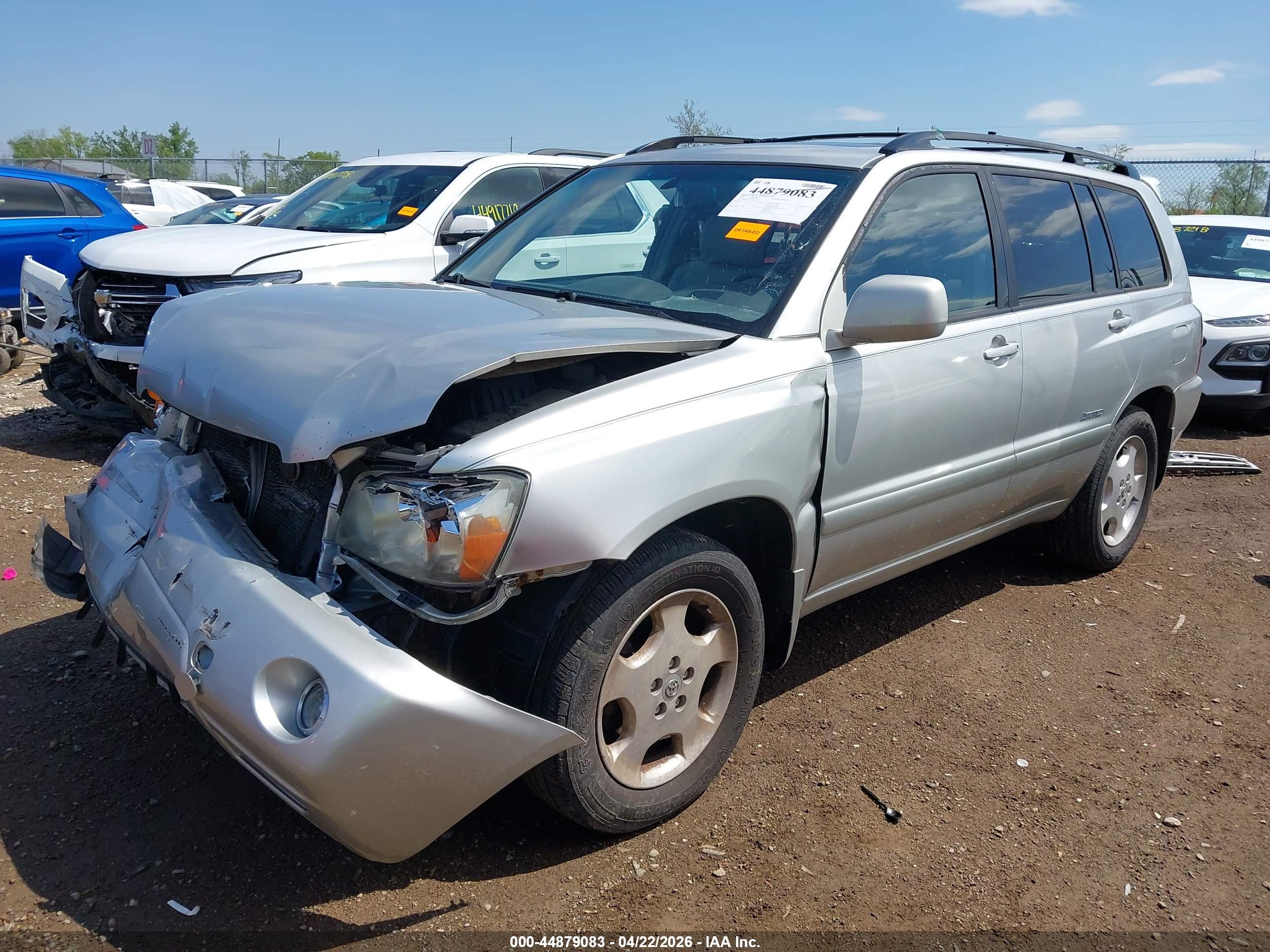 TOYOTA HIGHLANDER image 2