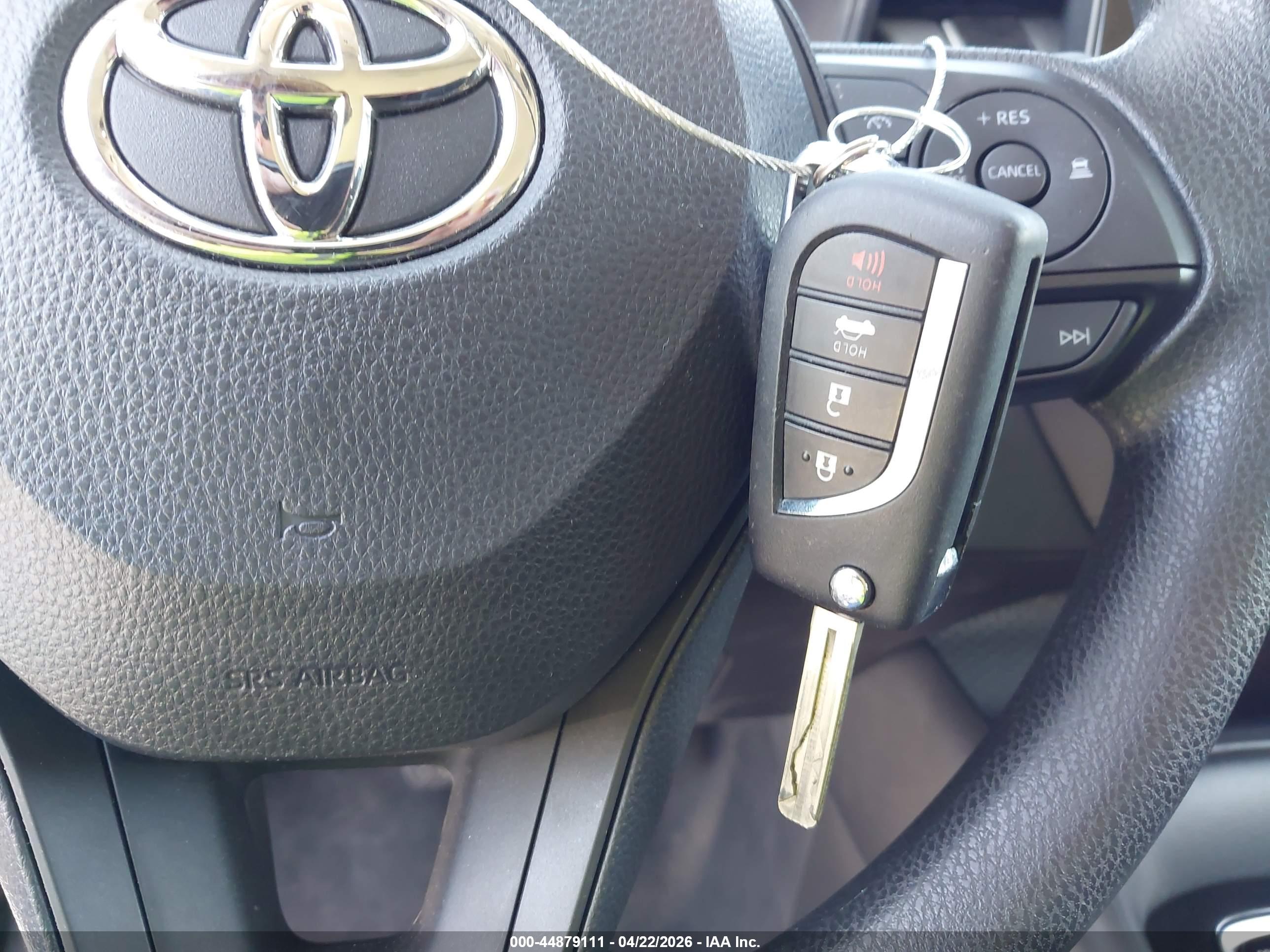 TOYOTA COROLLA image 11