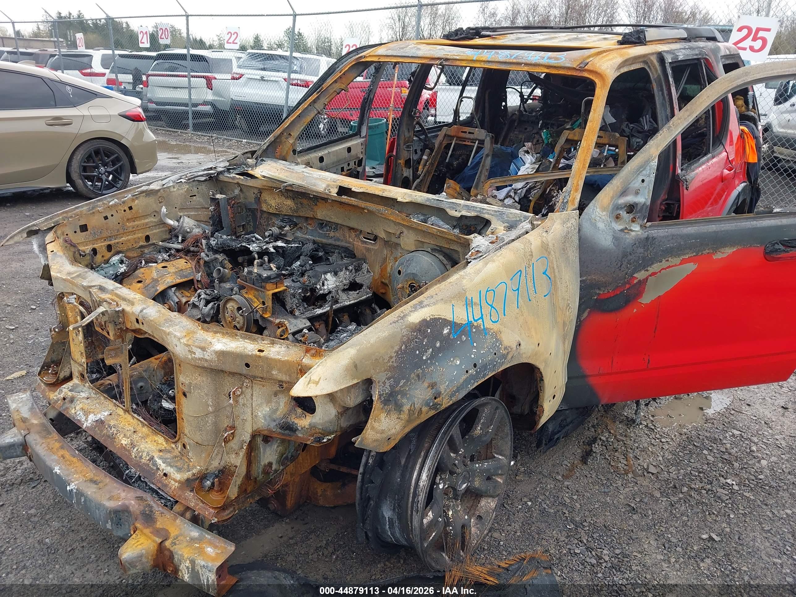 FORD EXPLORER image 6