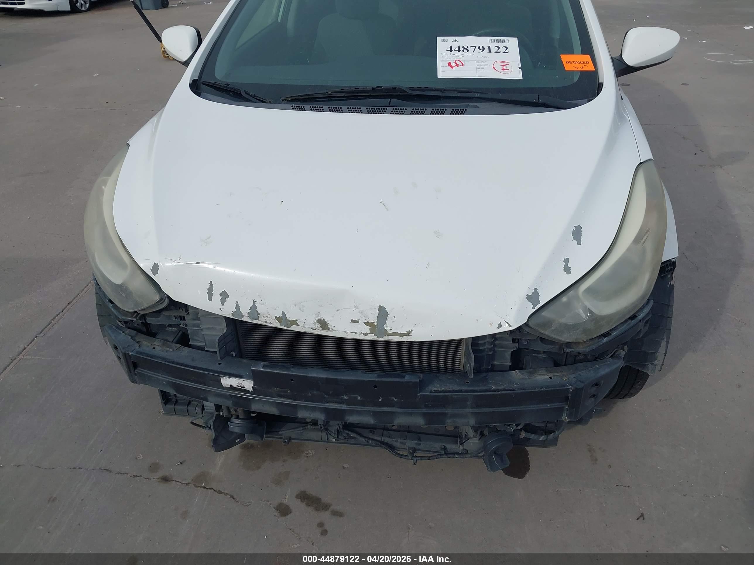 HYUNDAI ELANTRA image 6