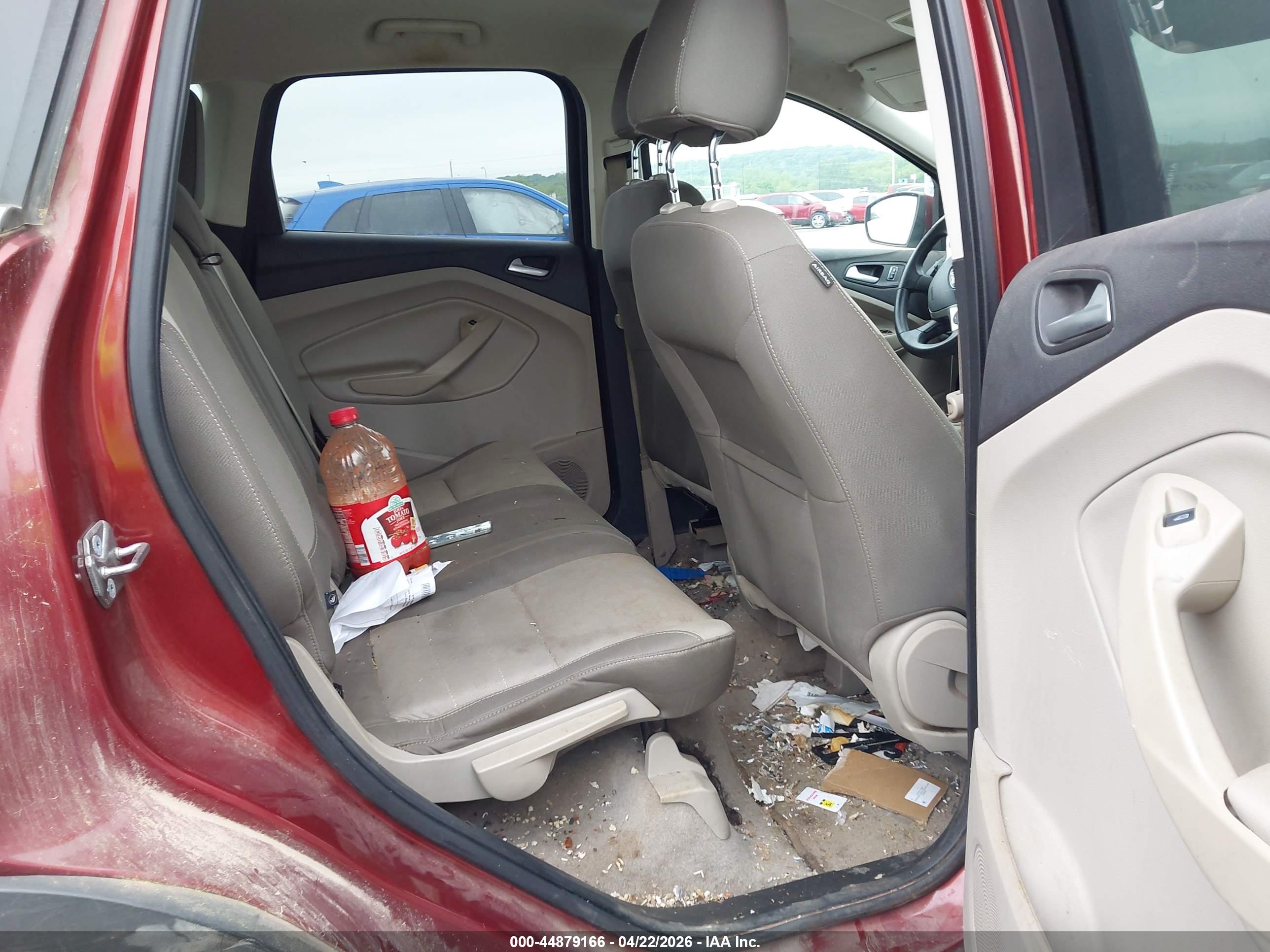 FORD ESCAPE image 8