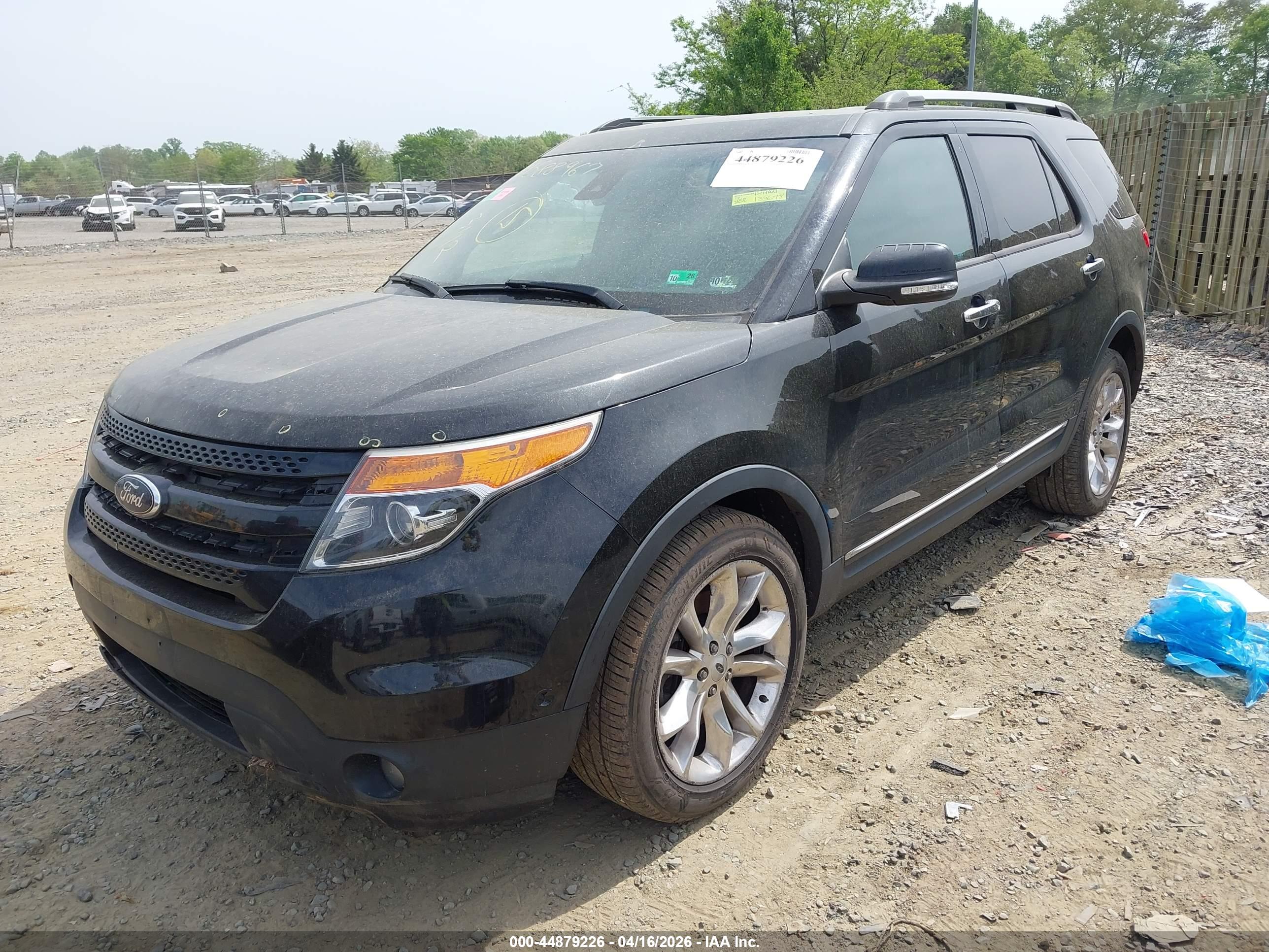 FORD EXPLORER image 2