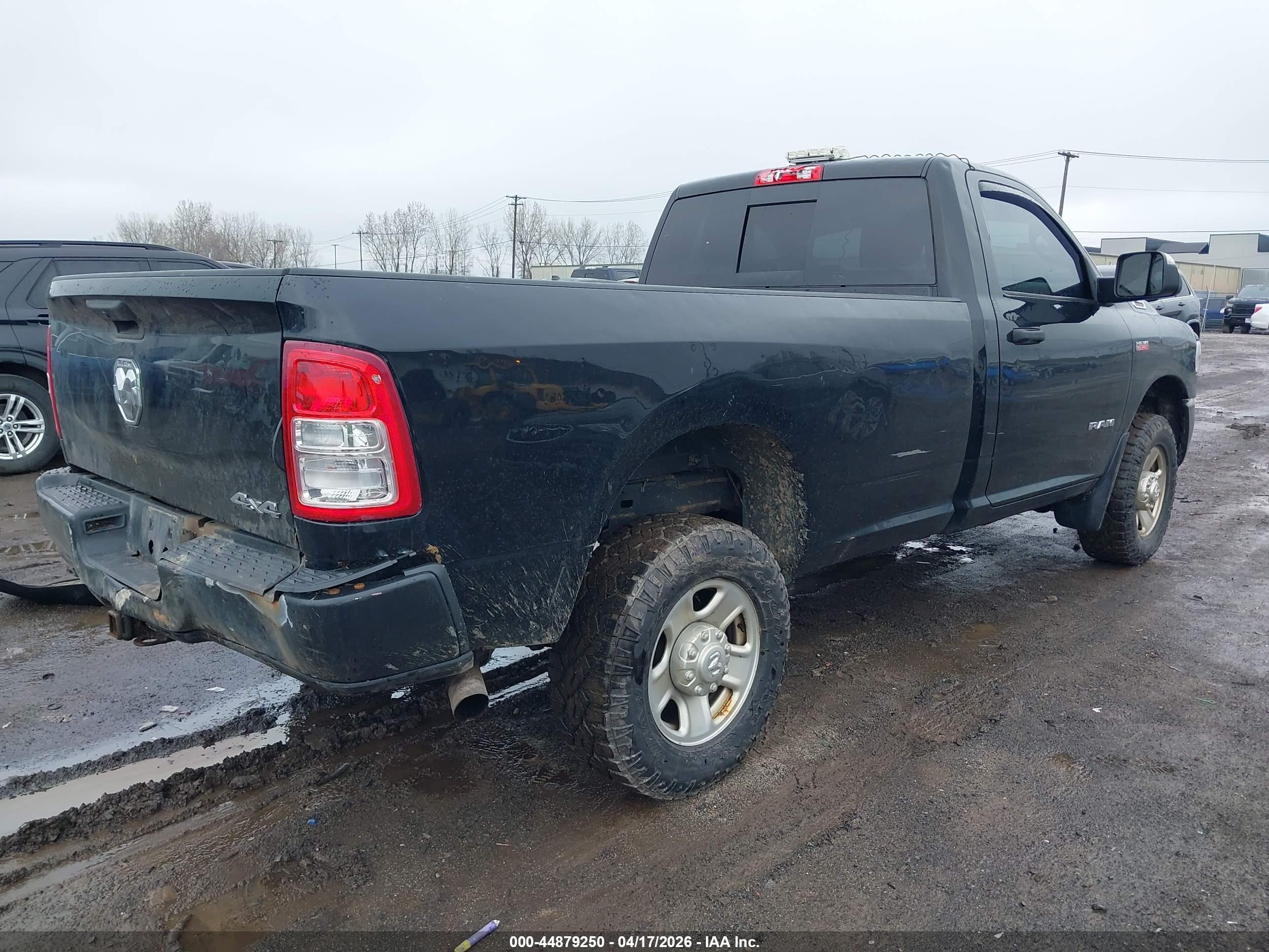RAM 2500 image 4