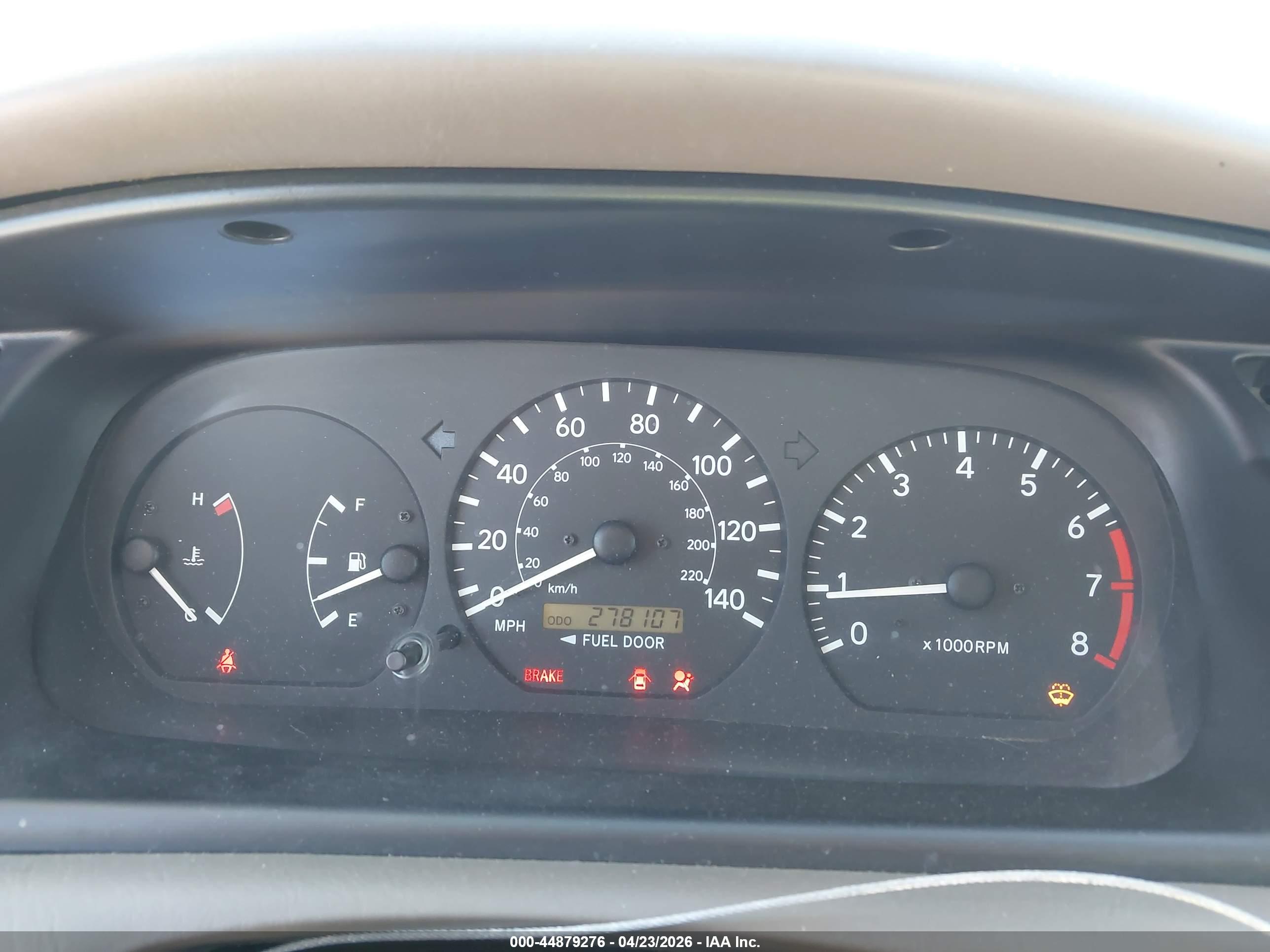 TOYOTA CAMRY image 7
