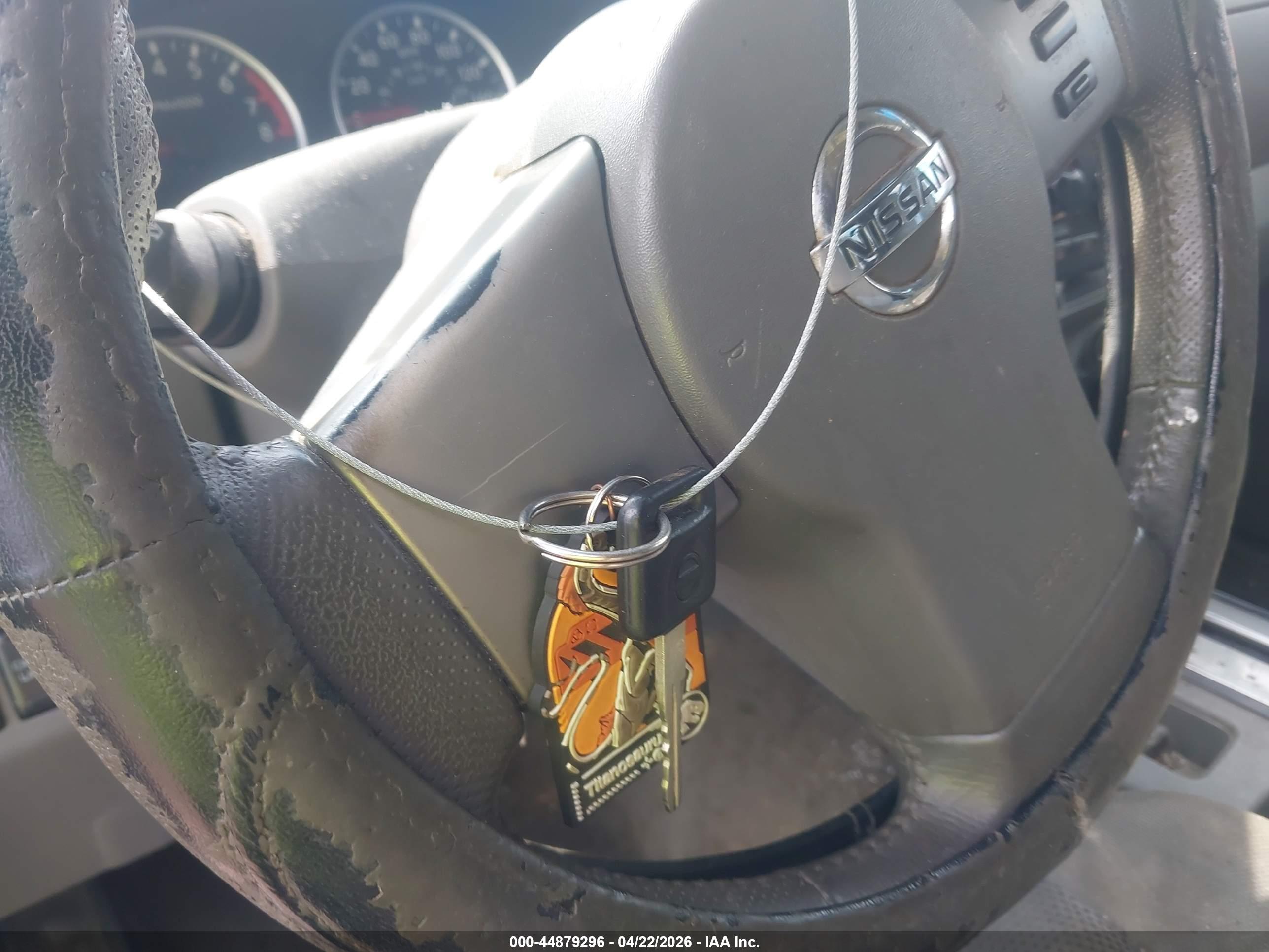 NISSAN FRONTIER image 11
