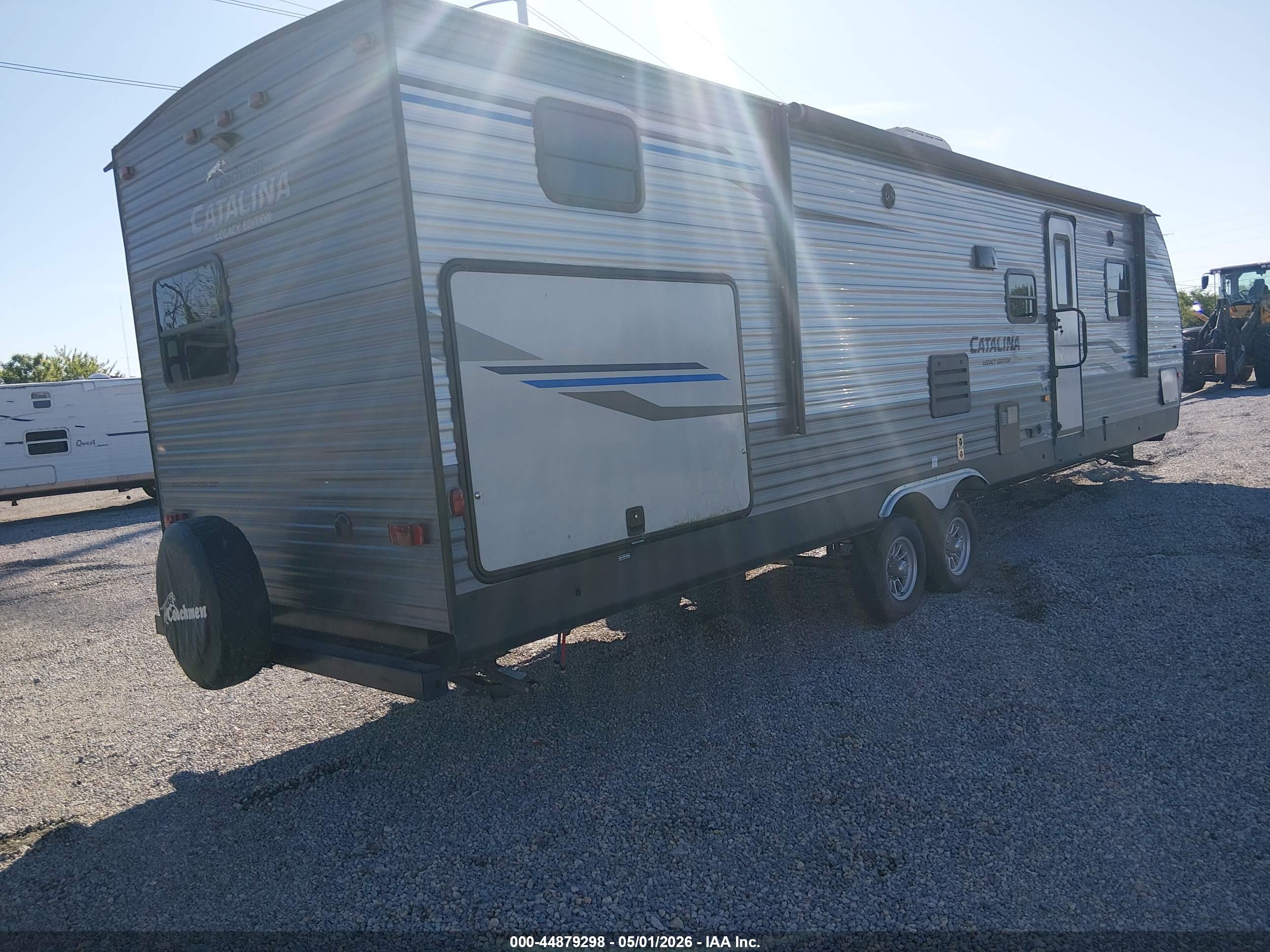 FOREST RIVER image 4