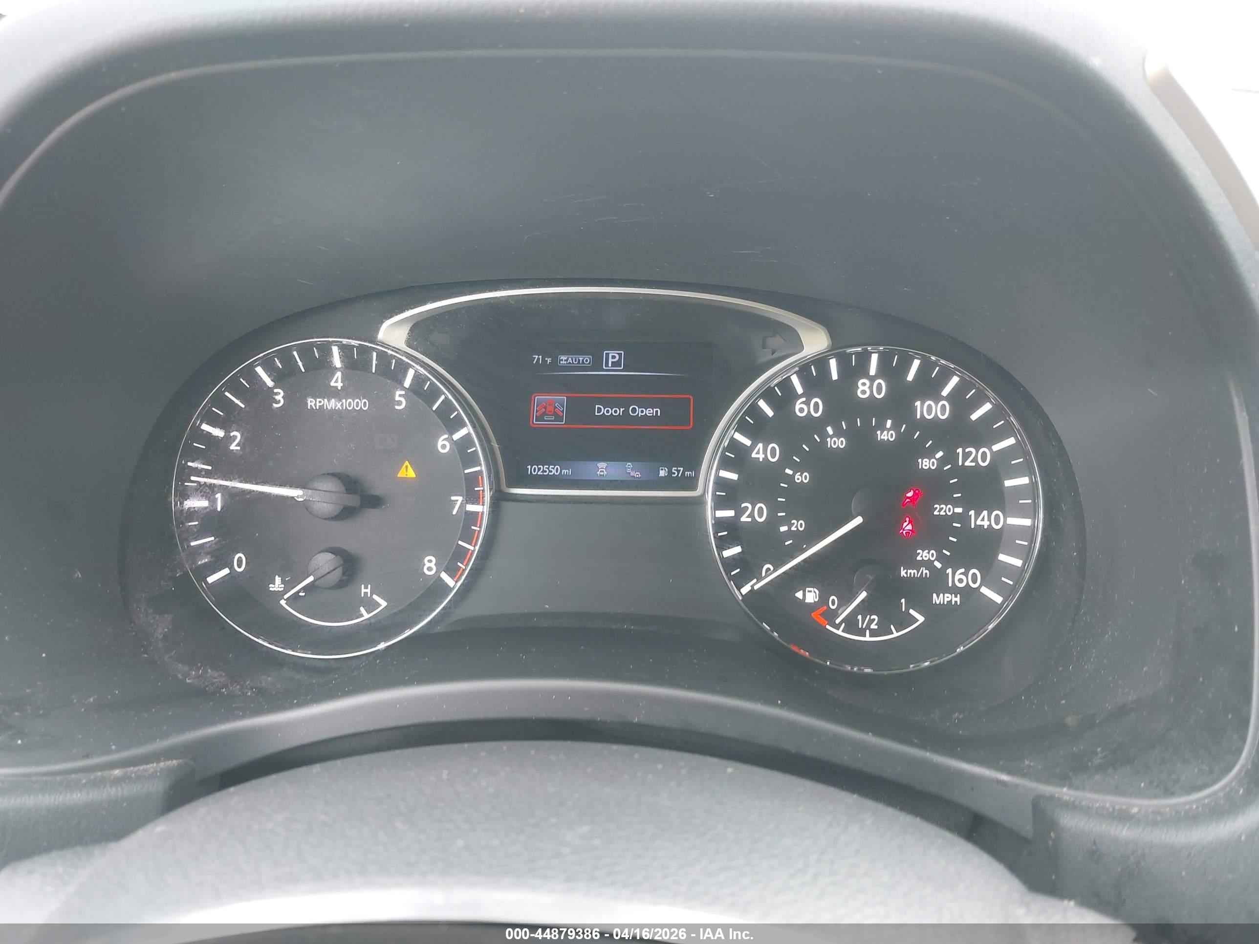 NISSAN PATHFINDER image 7