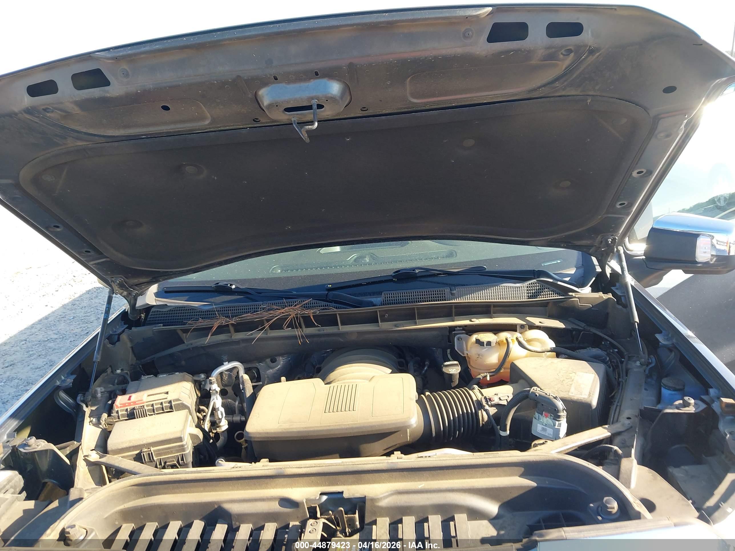 GMC SIERRA image 10