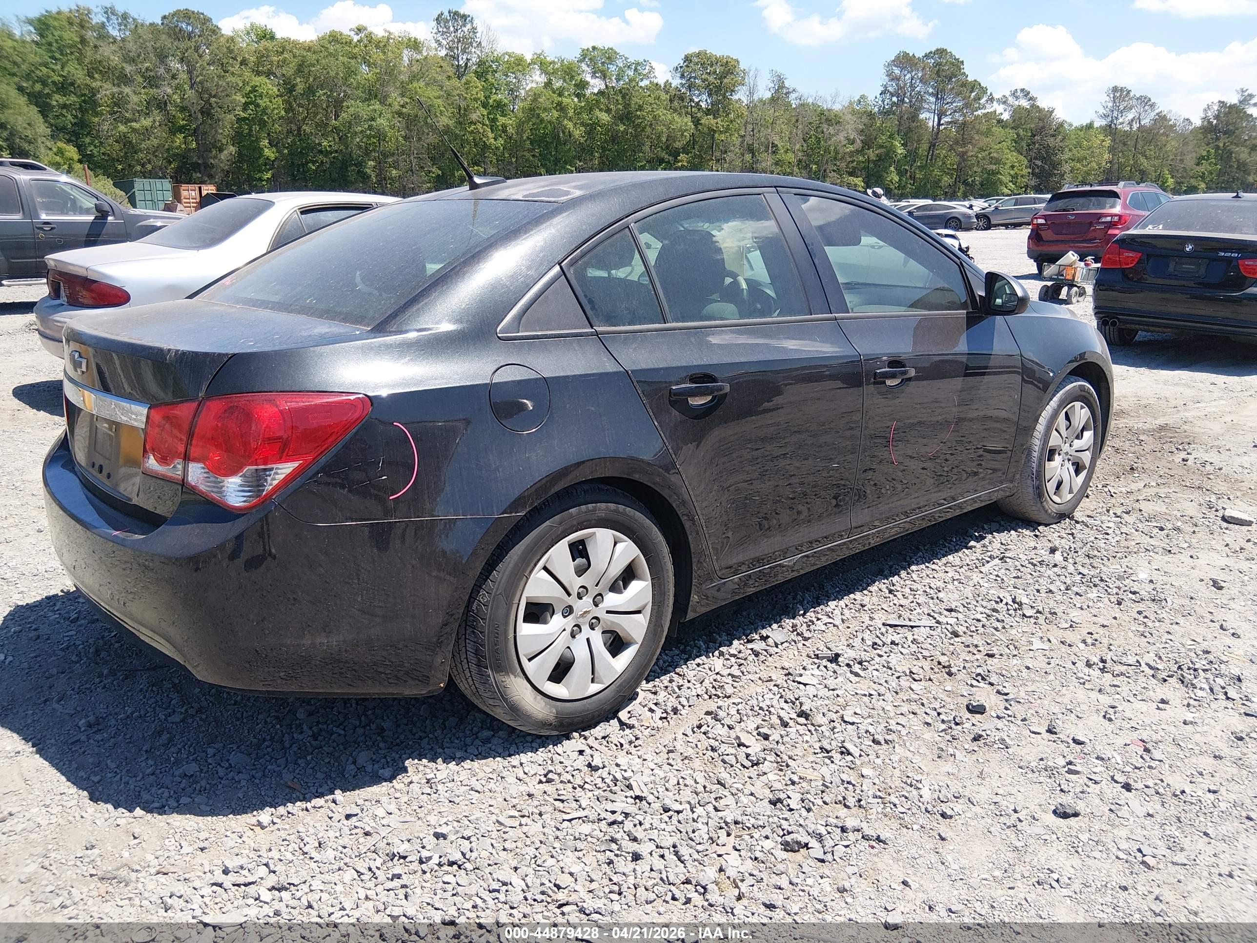 CHEVROLET CRUZE image 4