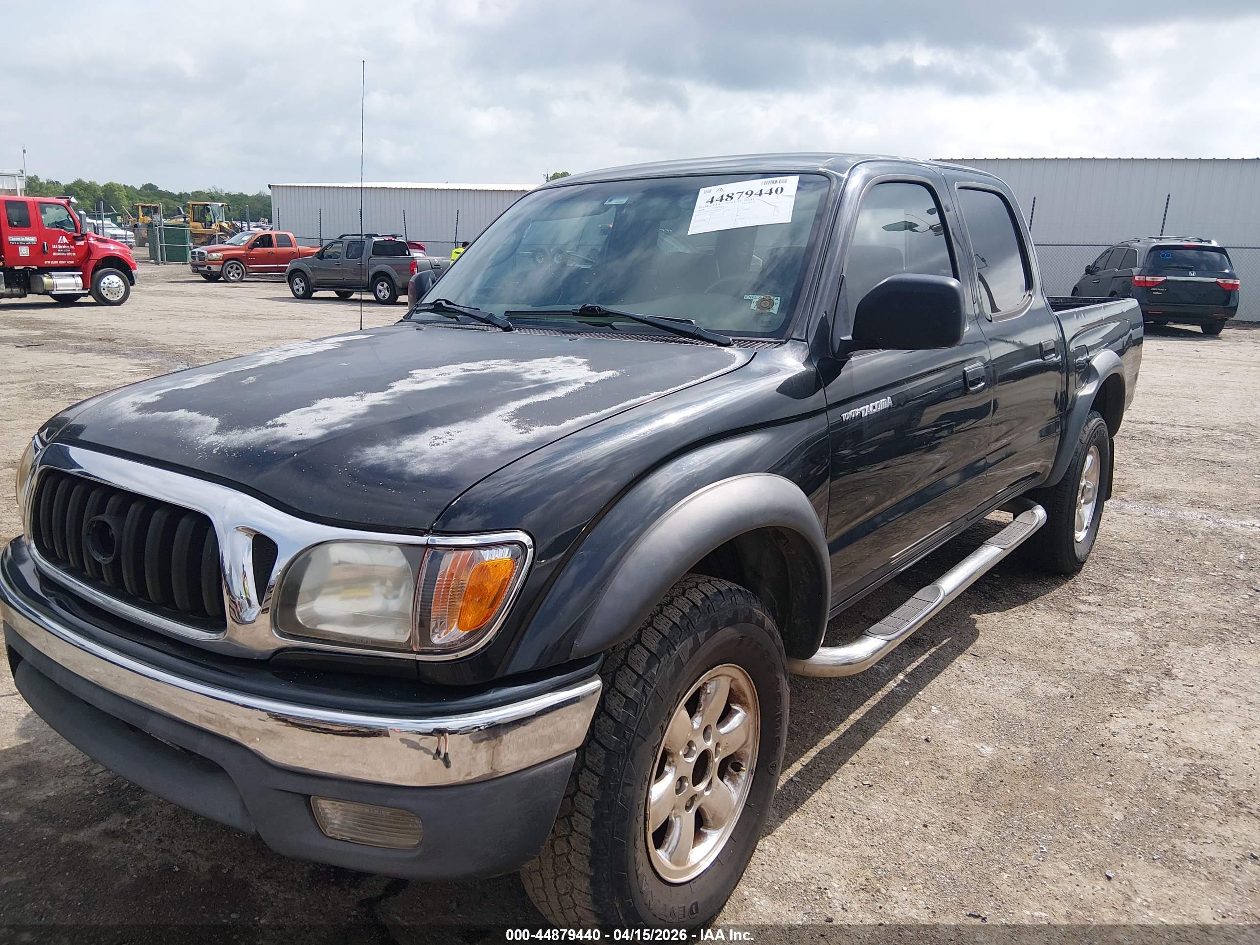 TOYOTA TACOMA image 2