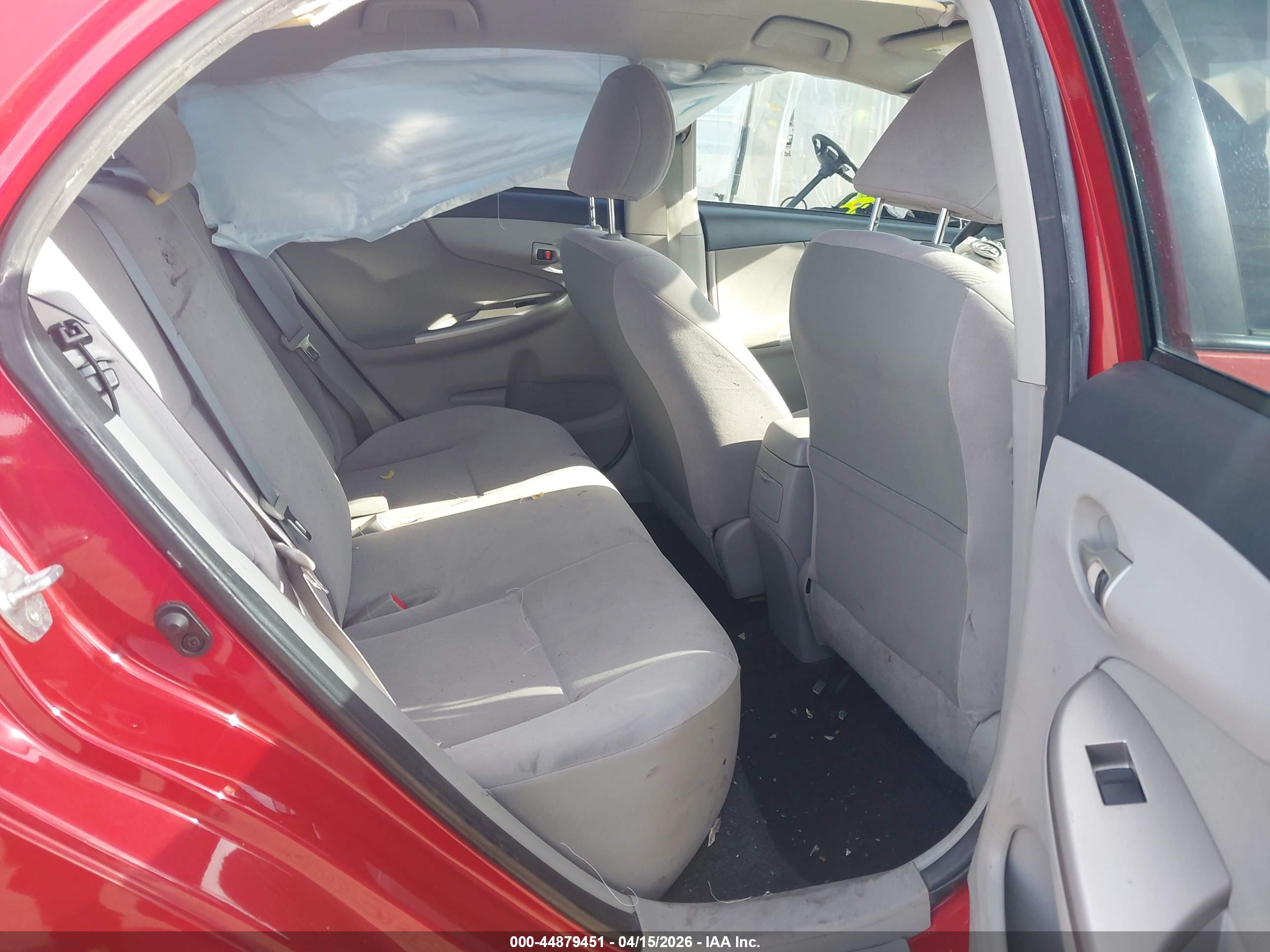 TOYOTA COROLLA image 8