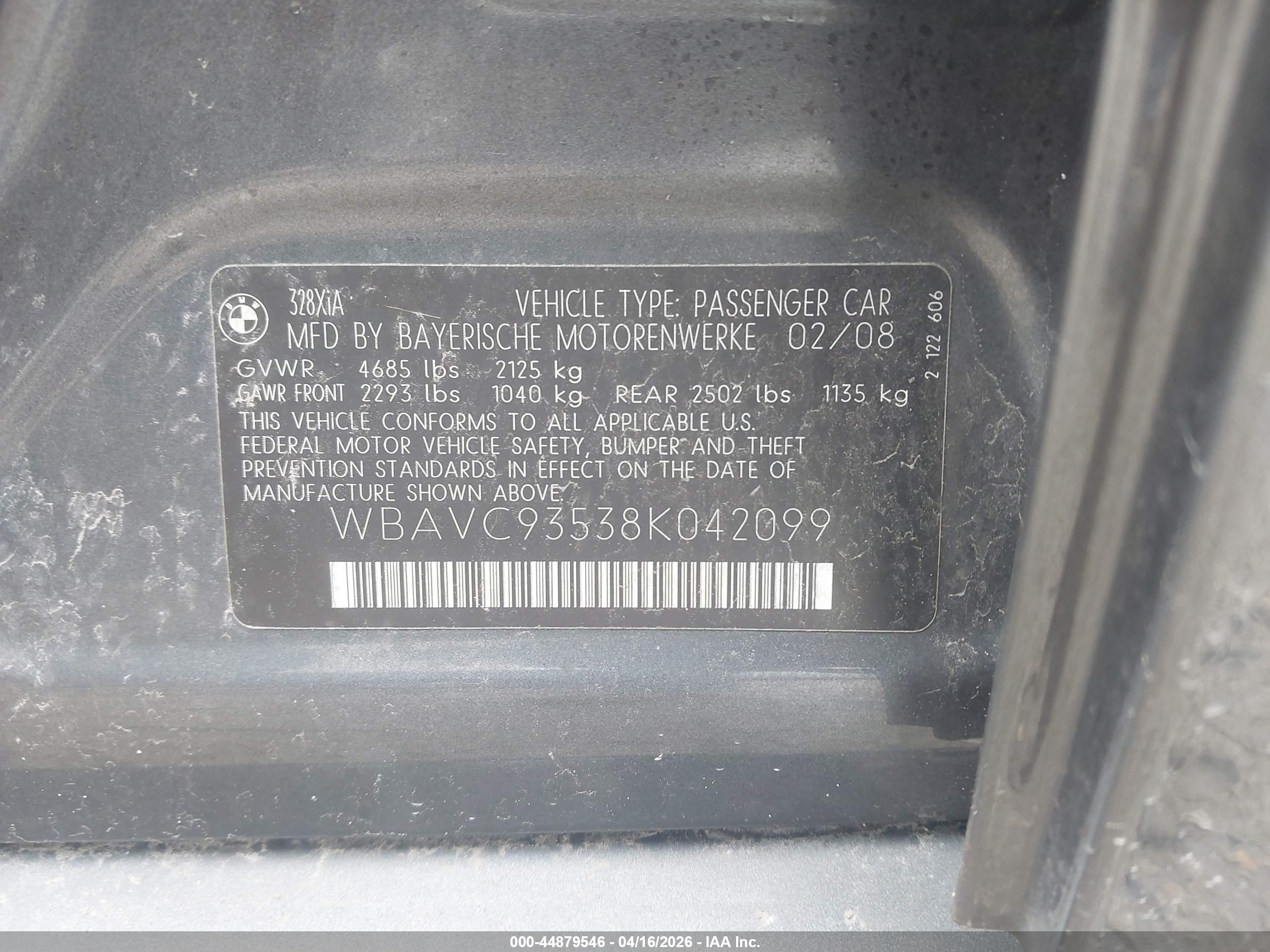 BMW 328XI image 9